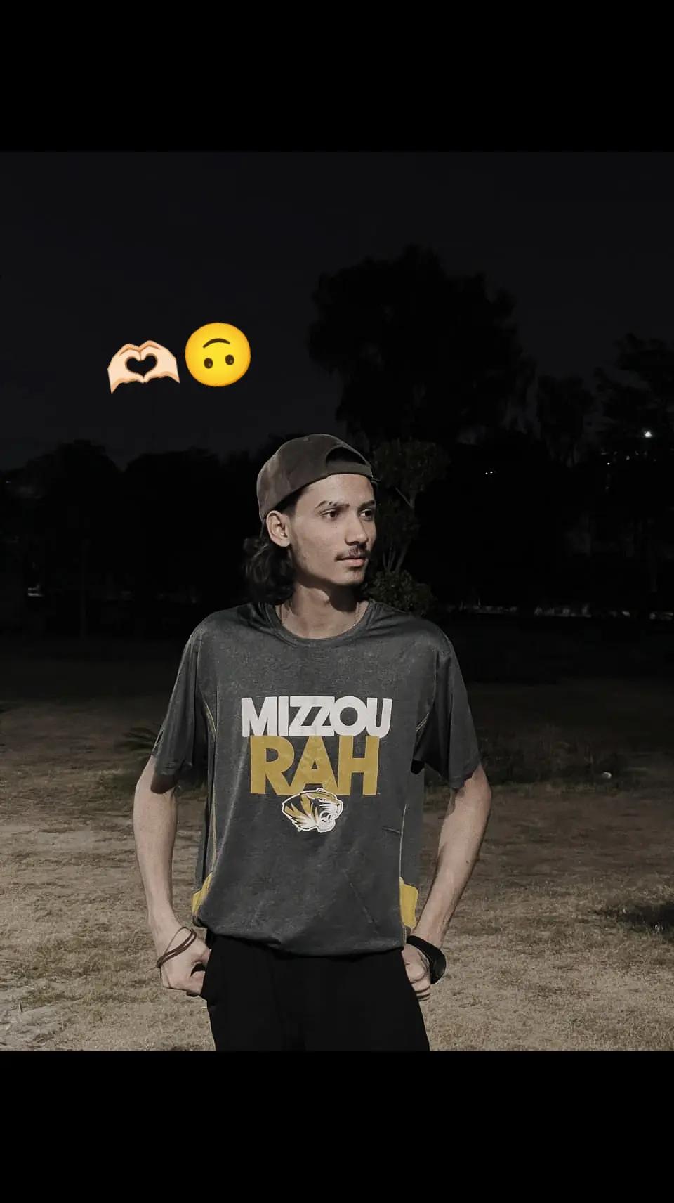 @✝️