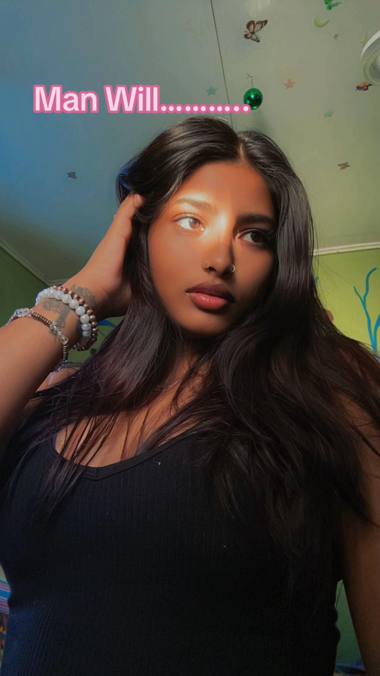 @SHANI🌻🇯🇲
