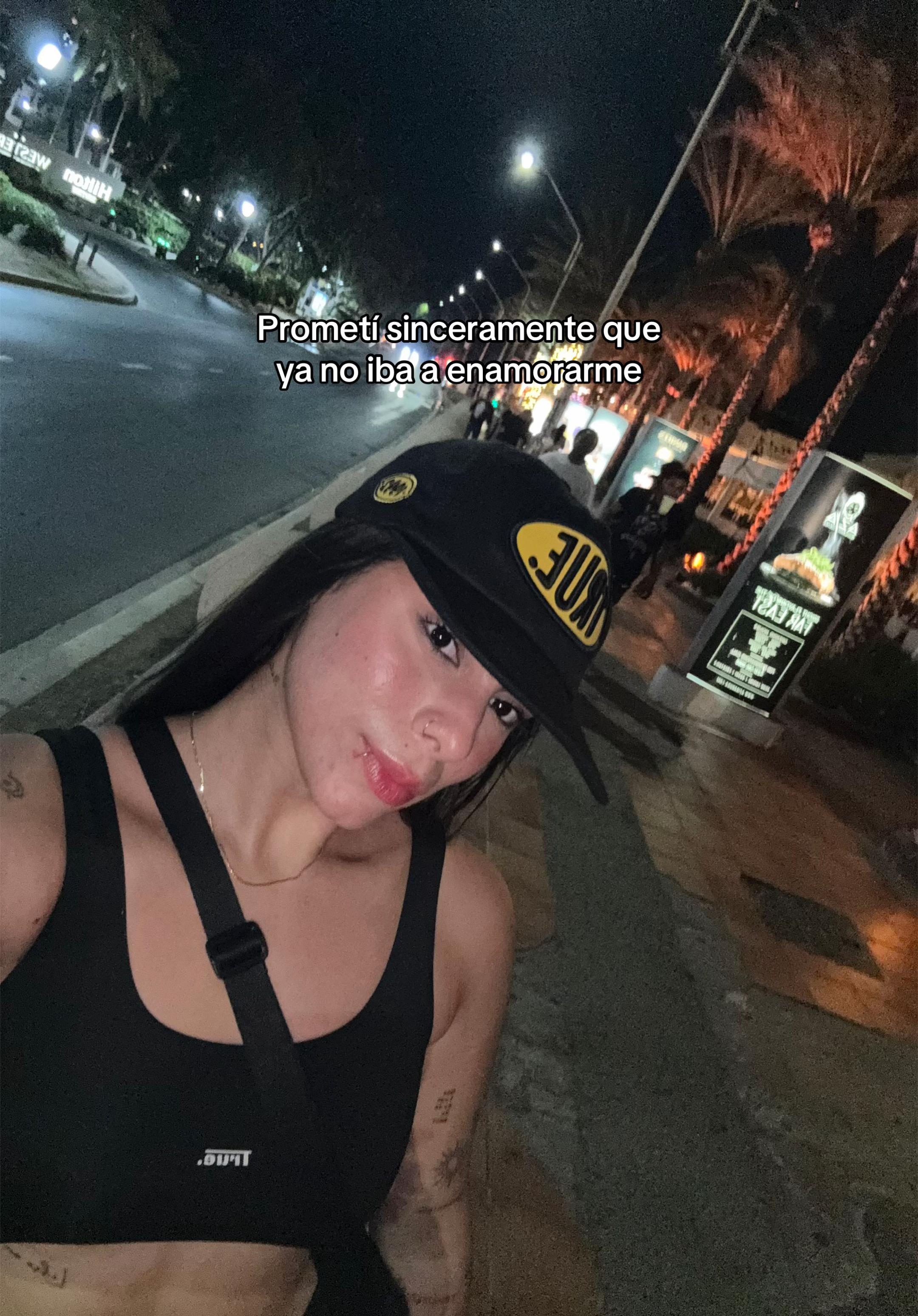 @Caro H.🧃