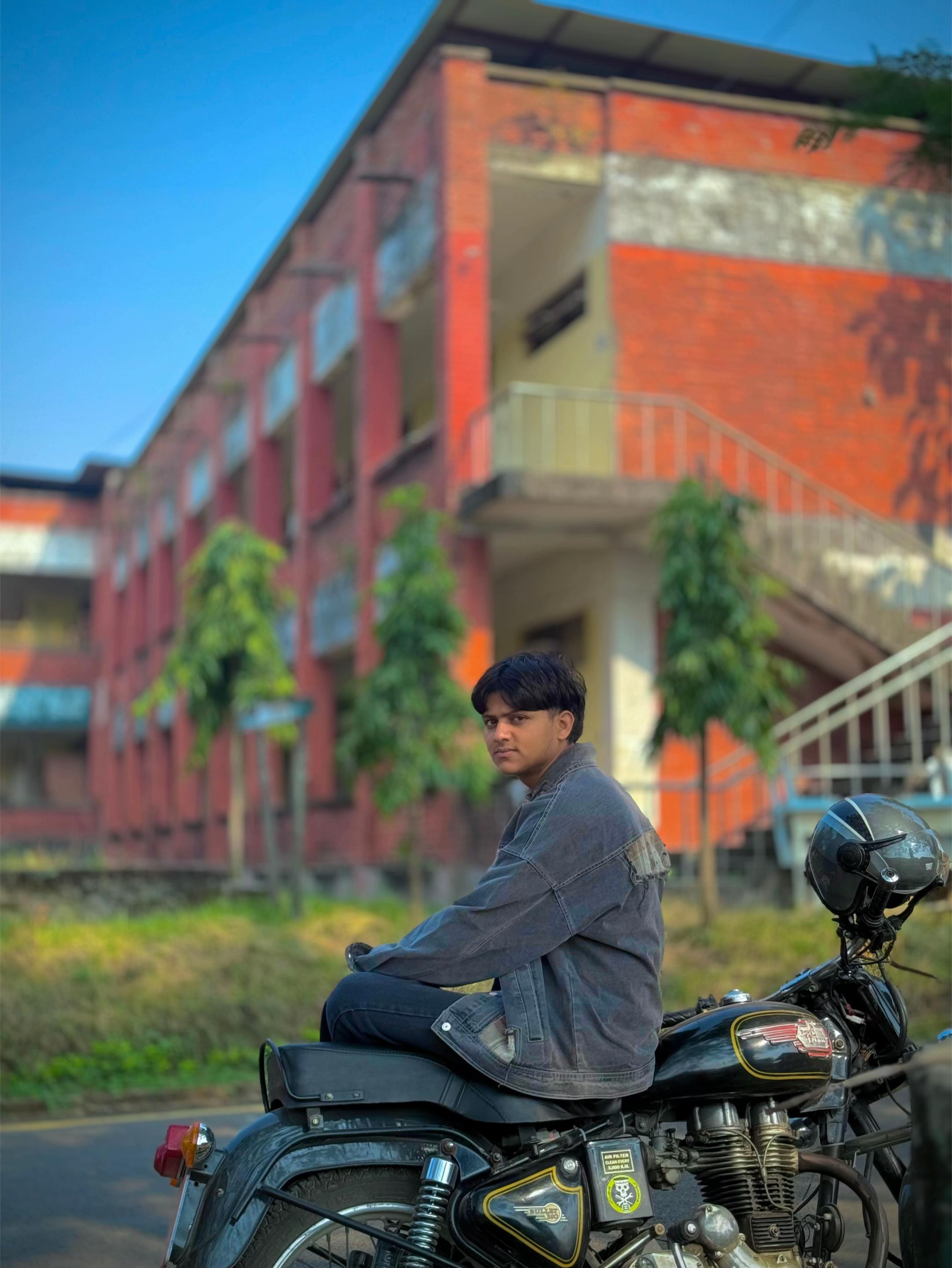 @DESI ROWDY 07