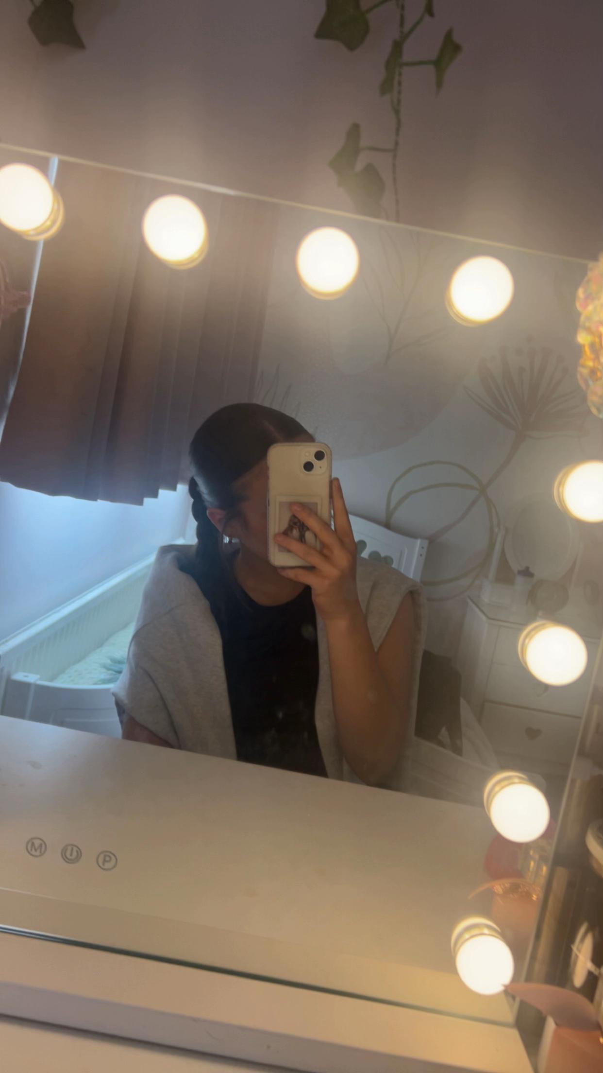 @𝐫𝐮𝐛𝐲🤍