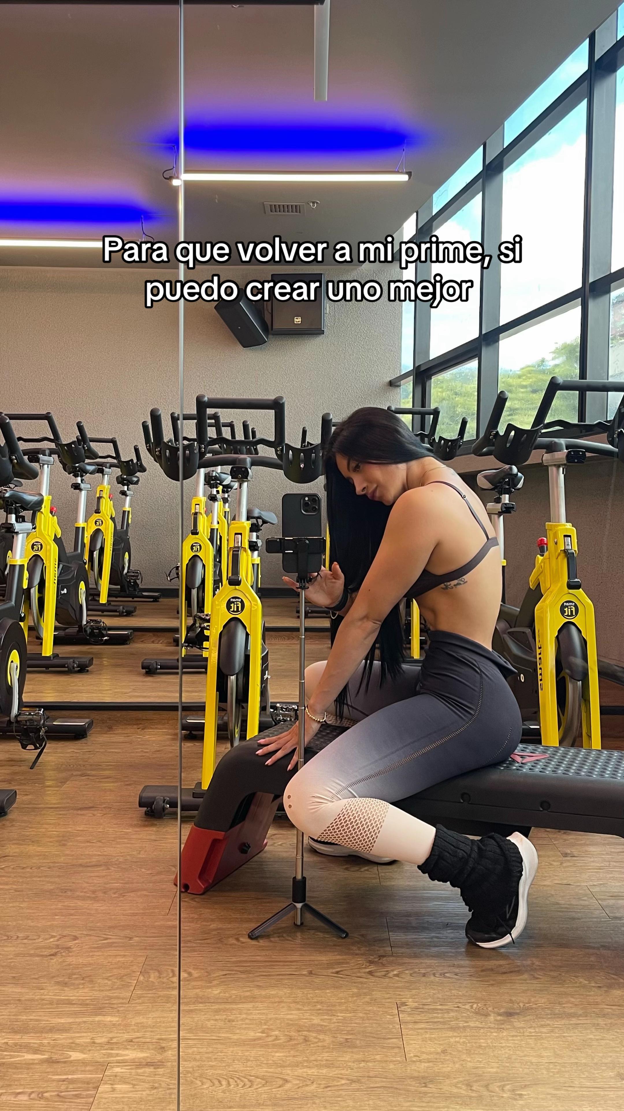 @Mar&iacute;a Paula👑