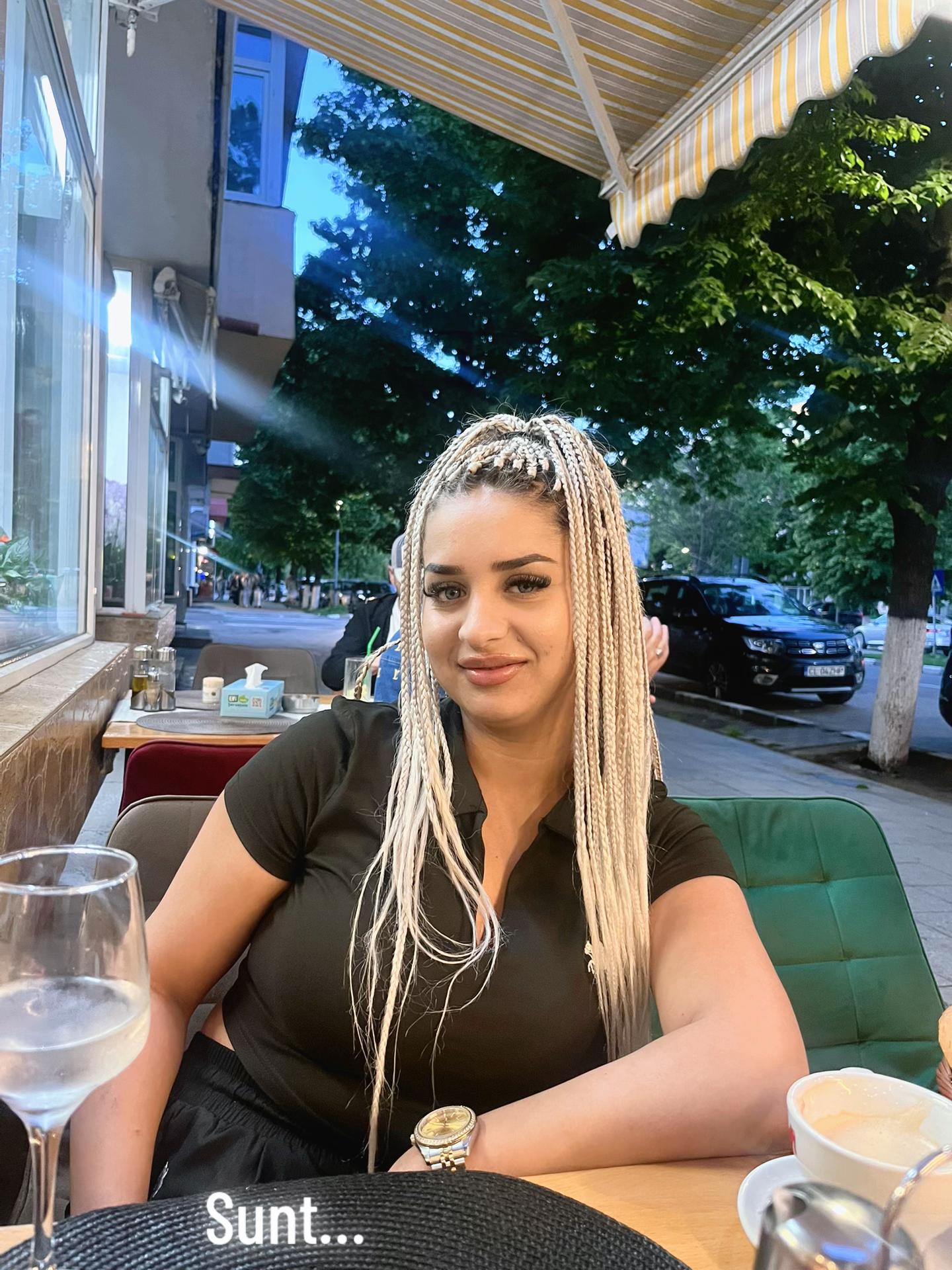 @Issa 🖤