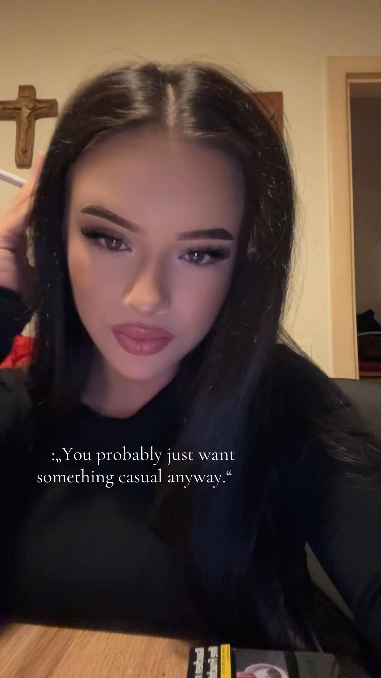 @Lena🌟