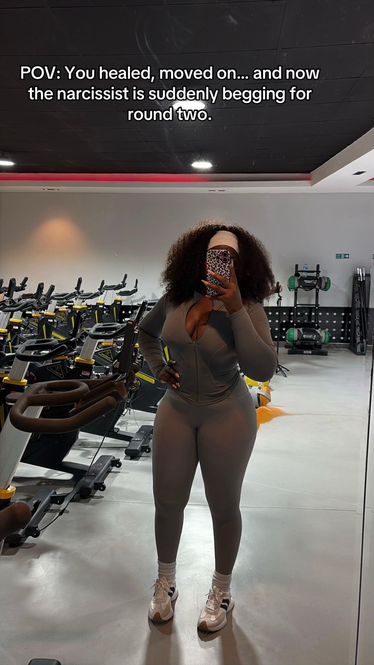 @___B🫧