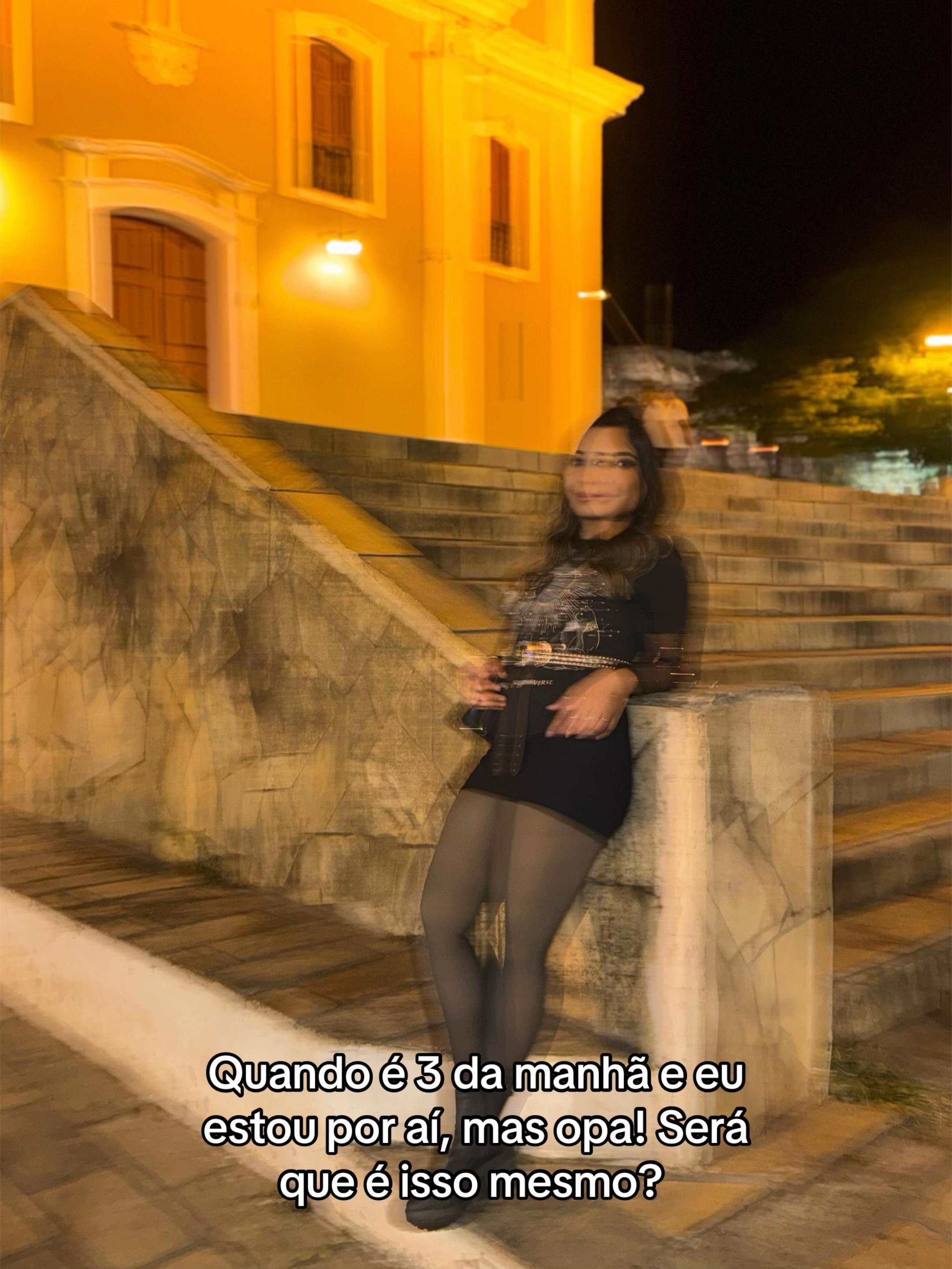 @Livia Fernandes