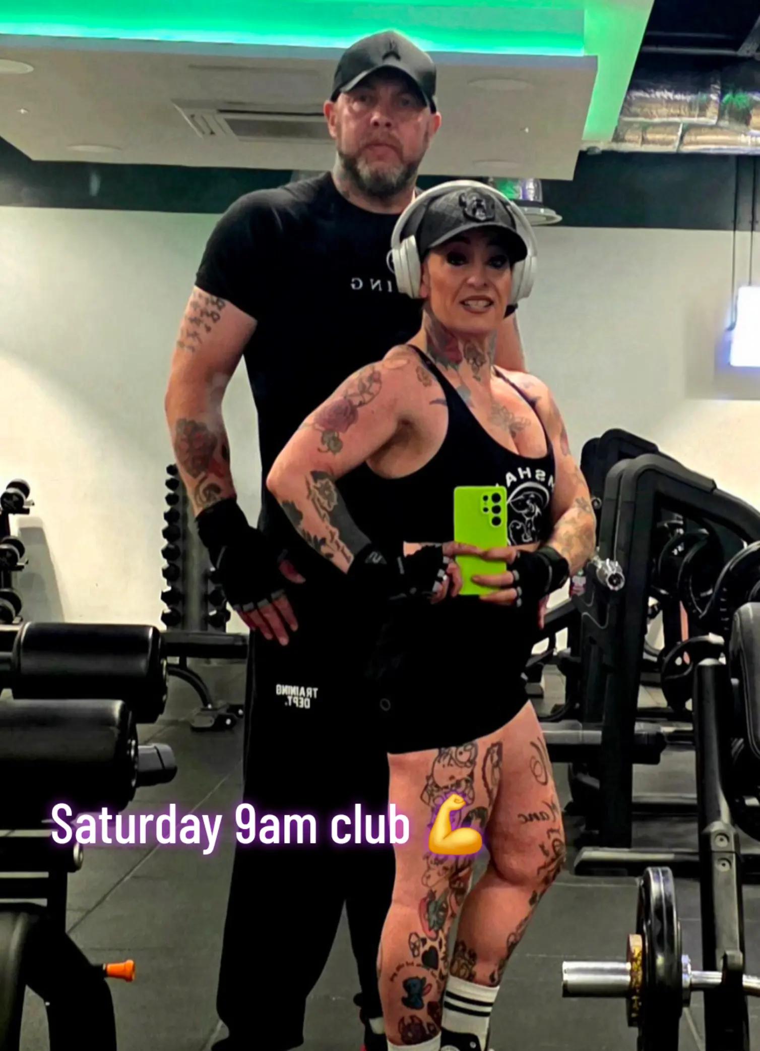 @that_tattooed_gym_couple_paula