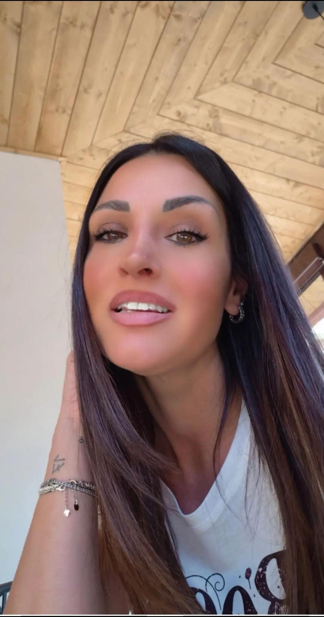 @👑 🅅🄰🄻🄴🅁🄸🄰 👑