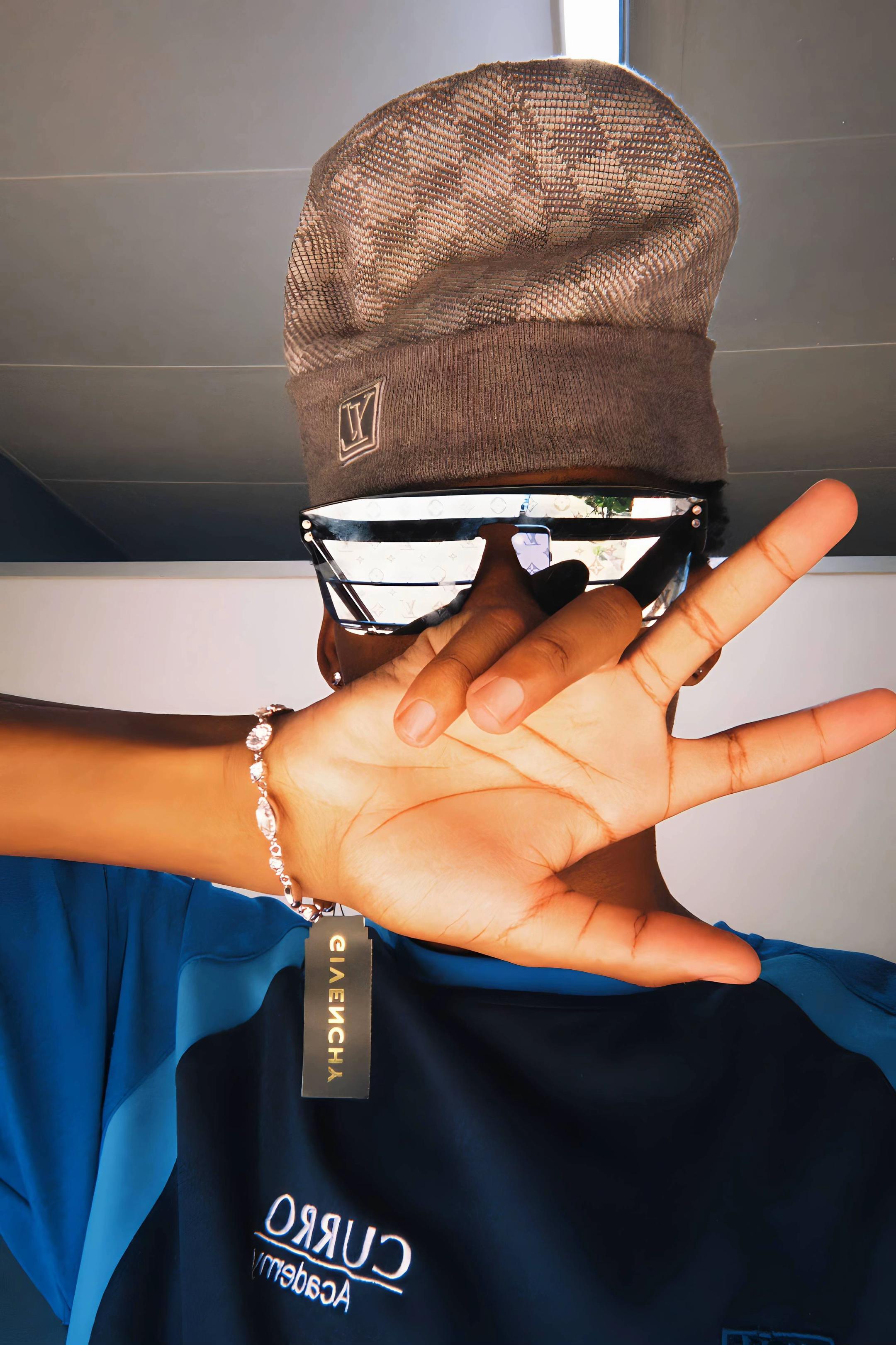 @M🅾️ntzKeDaddzy! 💪🏾