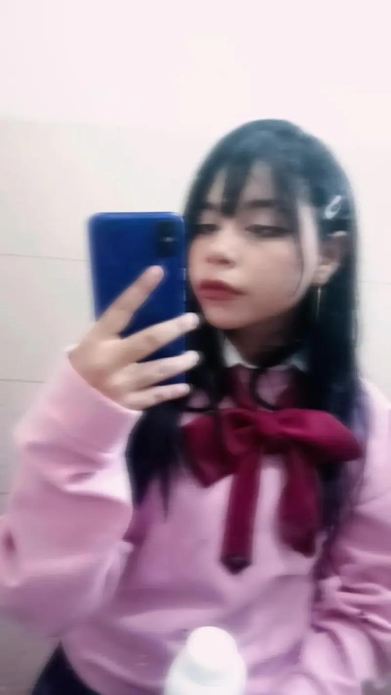 @𝑨𝒏𝒏𝒅𝒚 (앤디)🍡