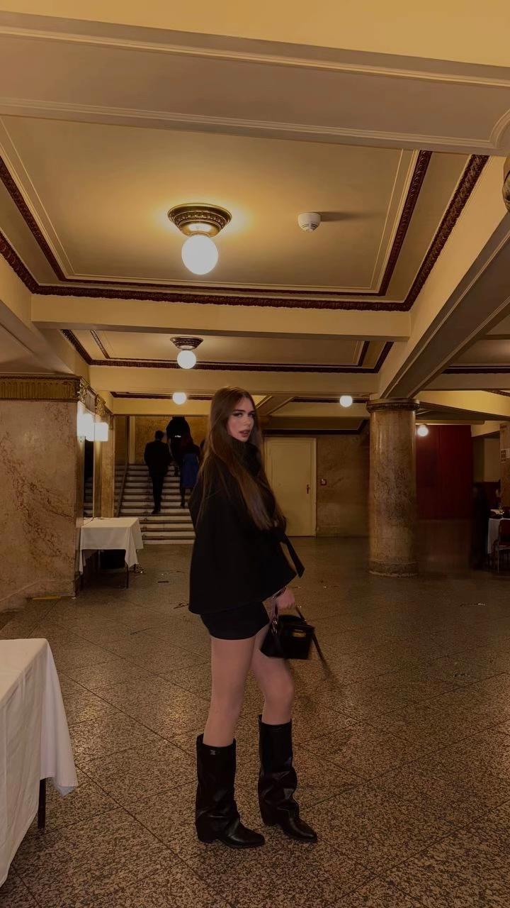 @evi