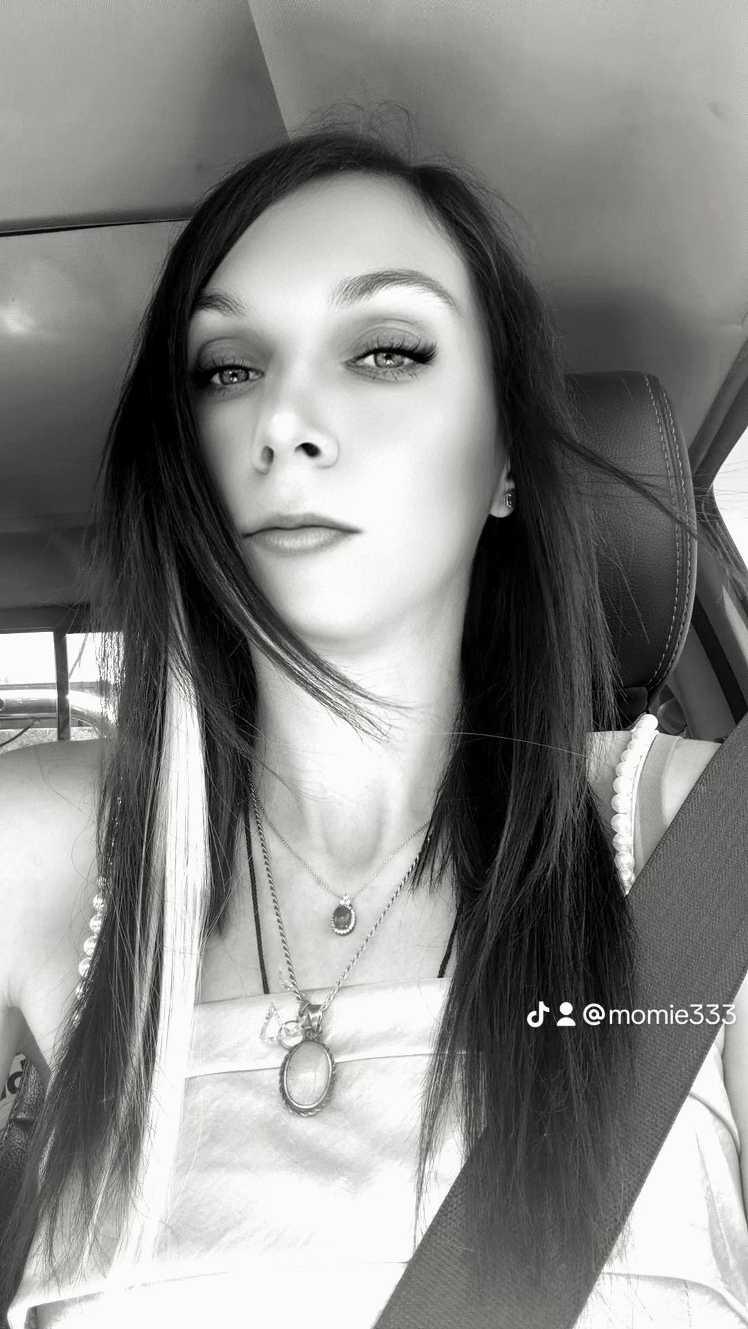 @Emilie♊️♐️♋️♑️♌️♉️♏️♒️signe as