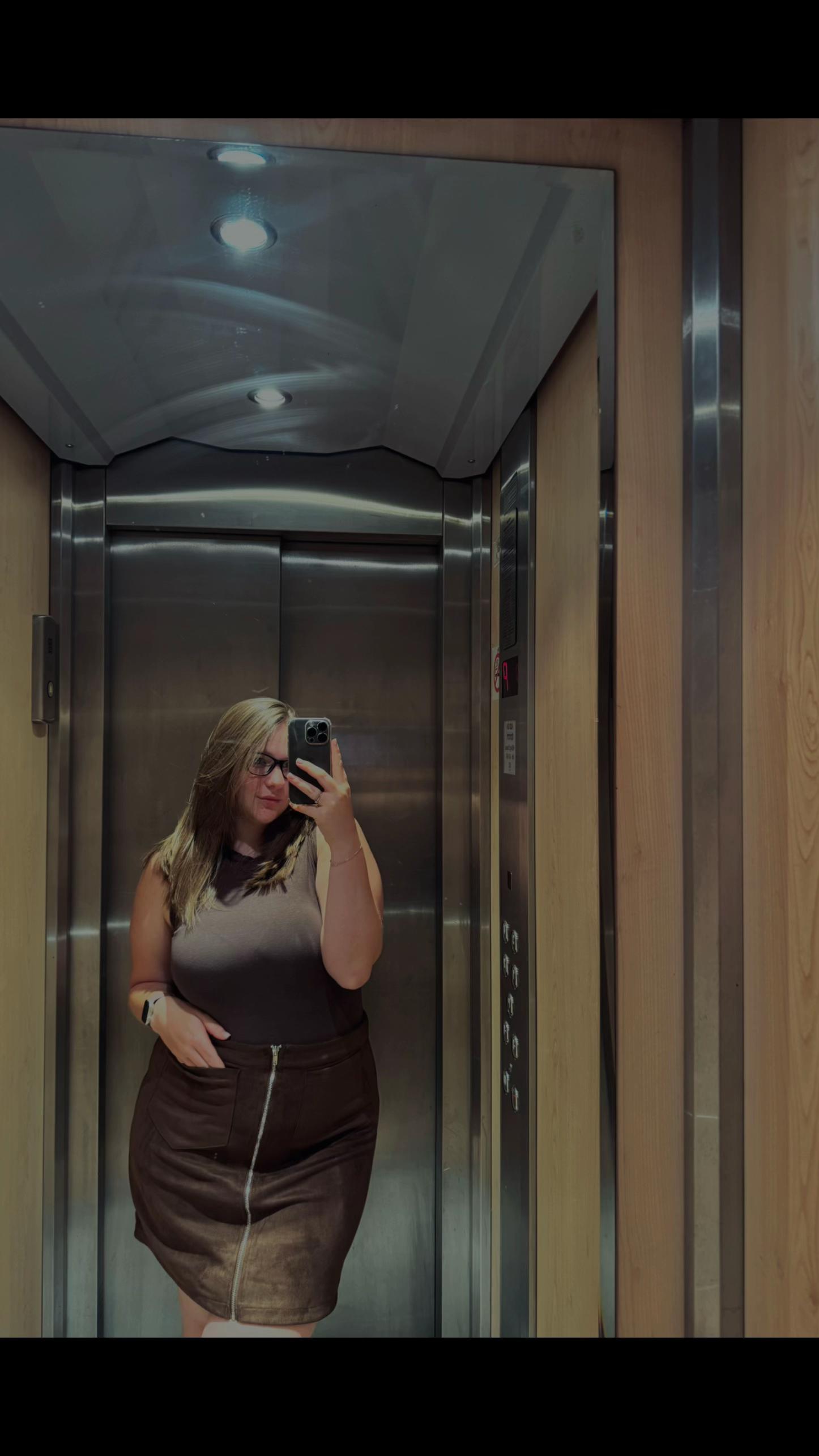 @𝑀𝒶𝓇𝒾𝓃𝒶