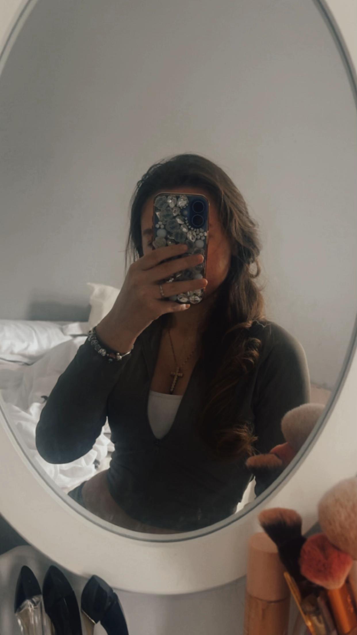 @𝐊𝐑ᥫ᭡