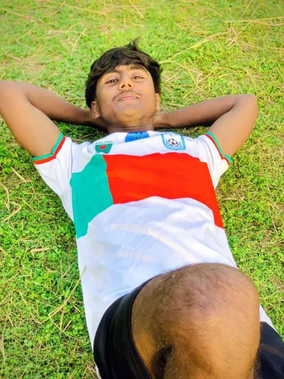 @NoYon BhuiYan ..🕊️💫