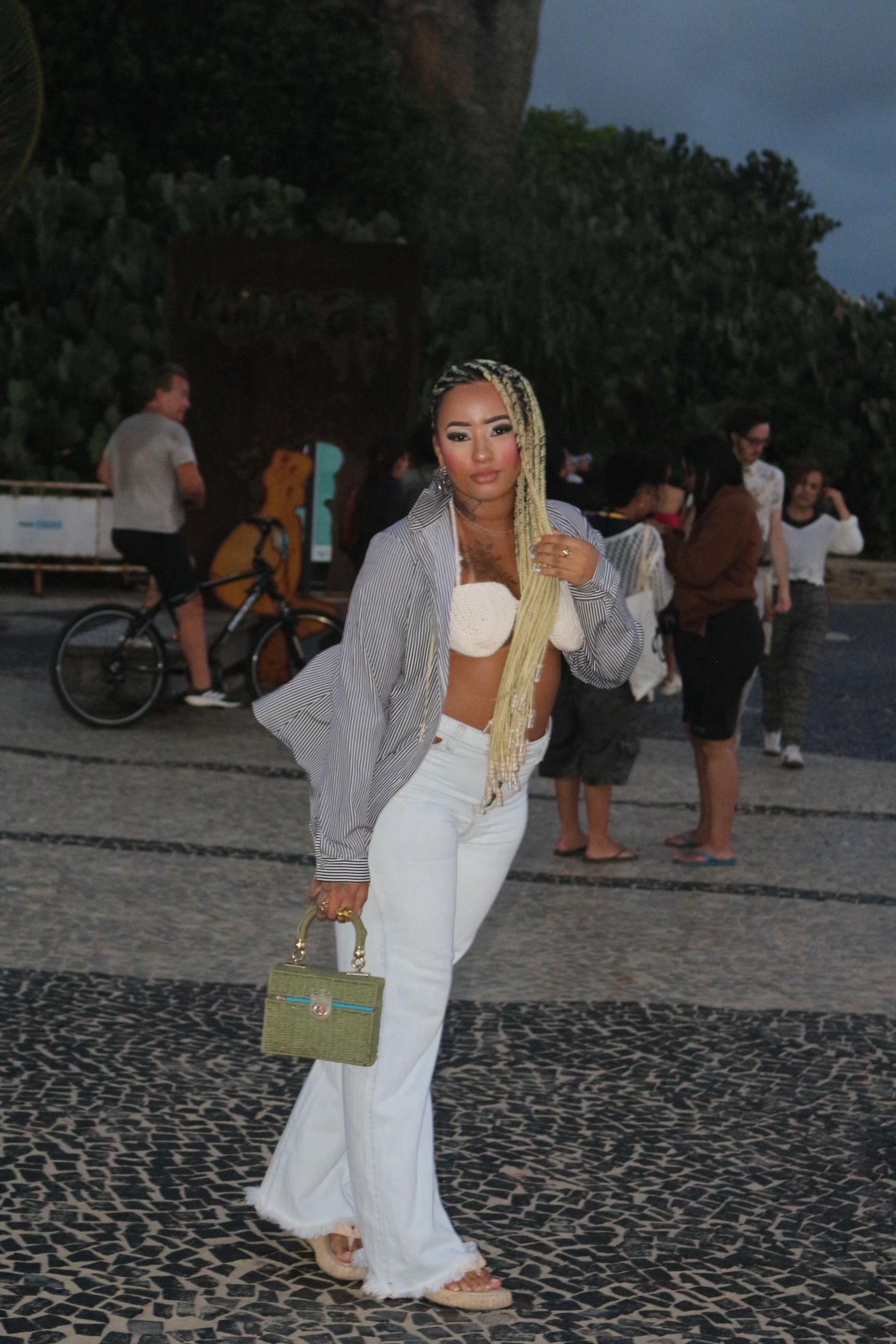 @Kariny Vitoria
