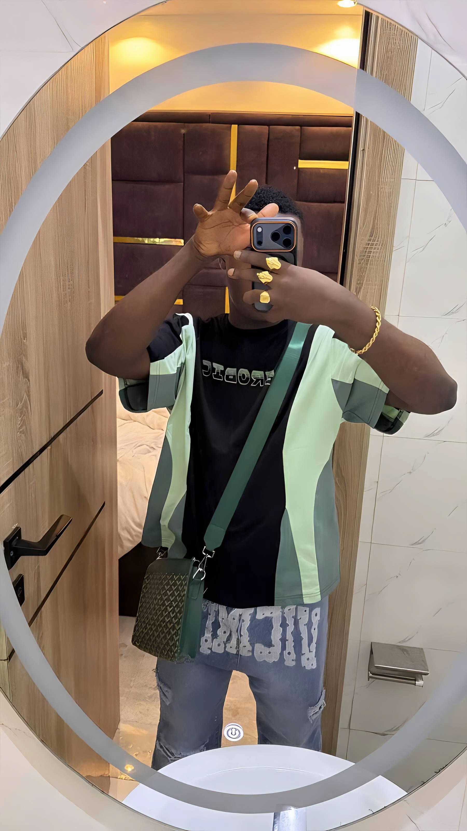 @1boy๐