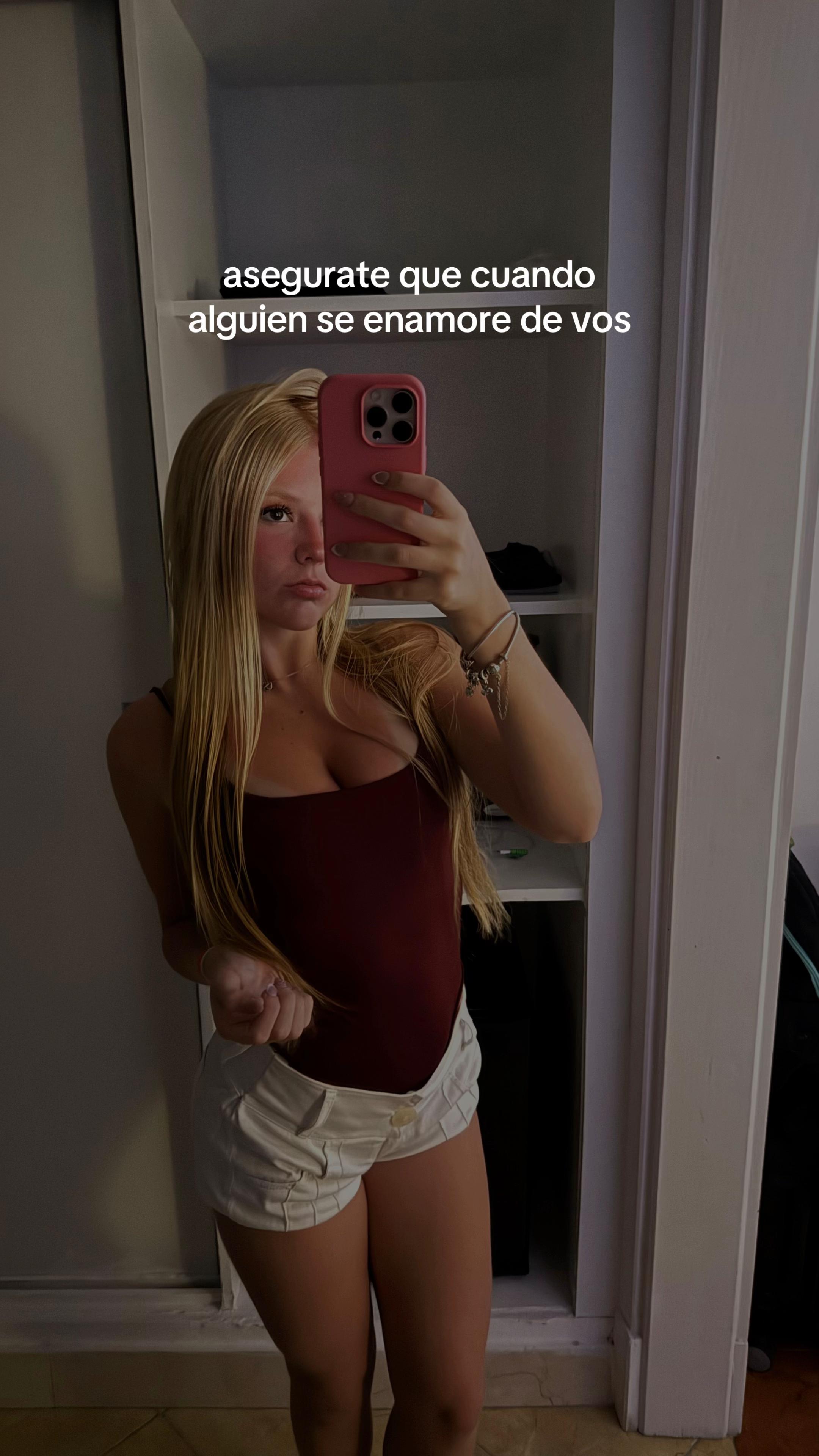 @loooolaaaaa