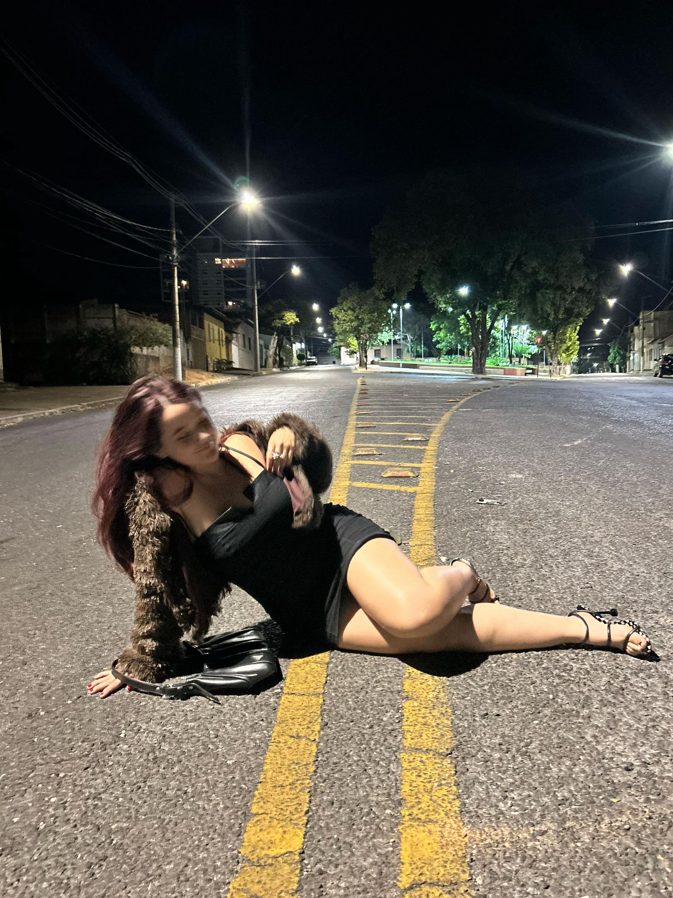 @moni