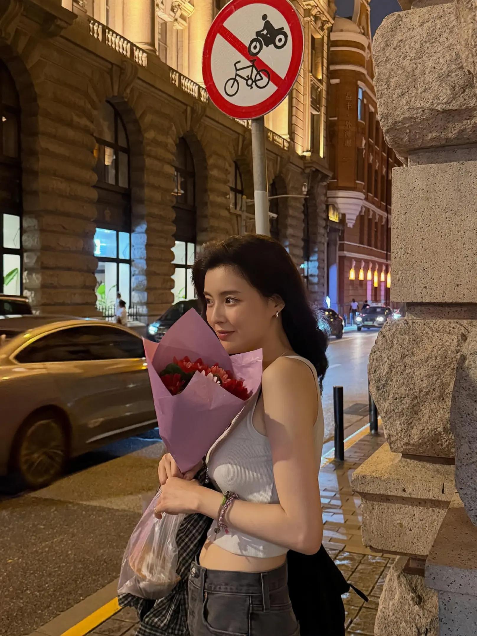 @&middot;◡&middot;