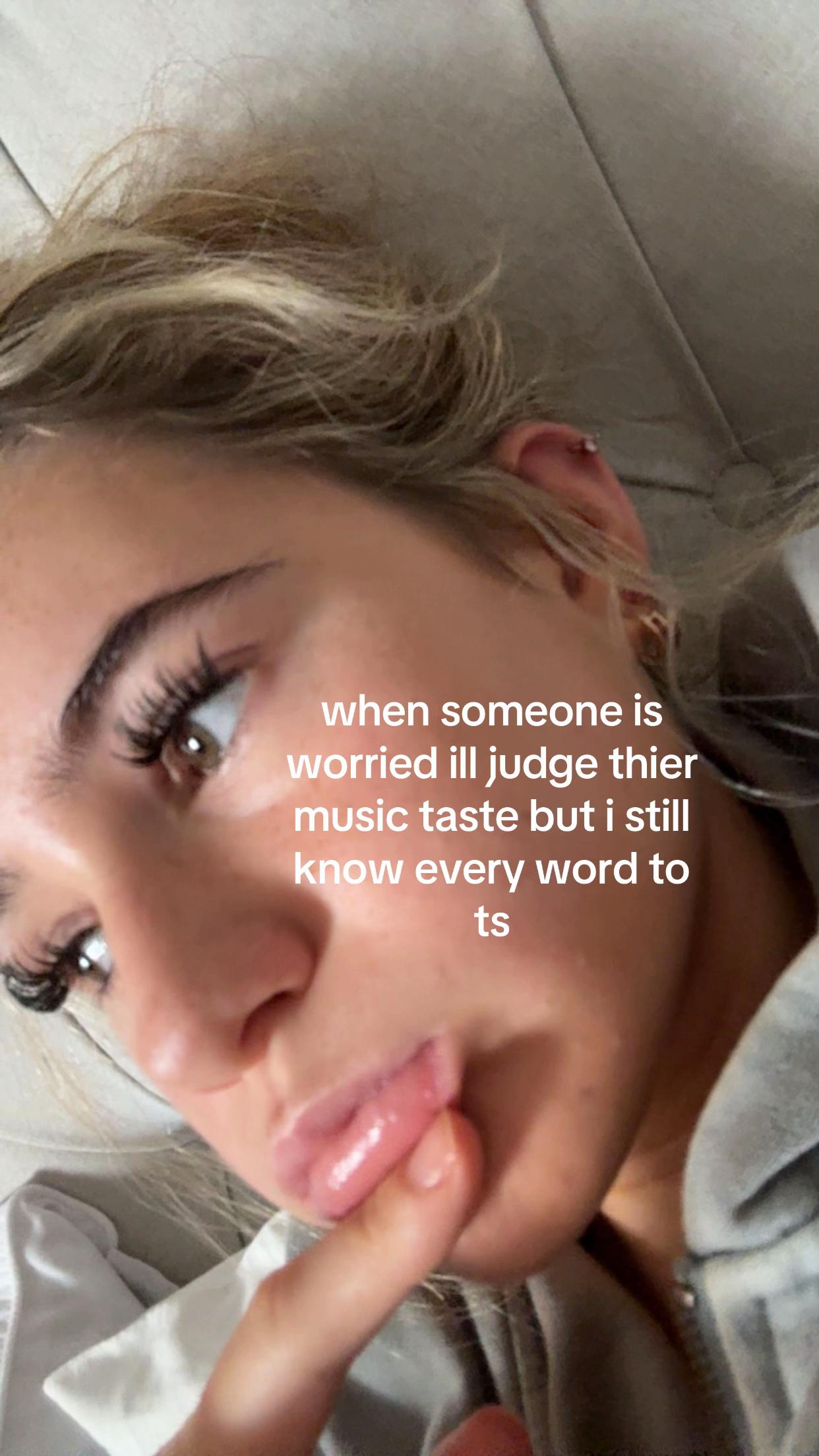 @️tills
