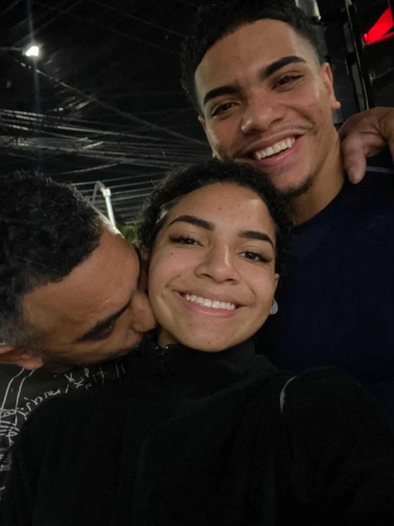 @Alyssontrg