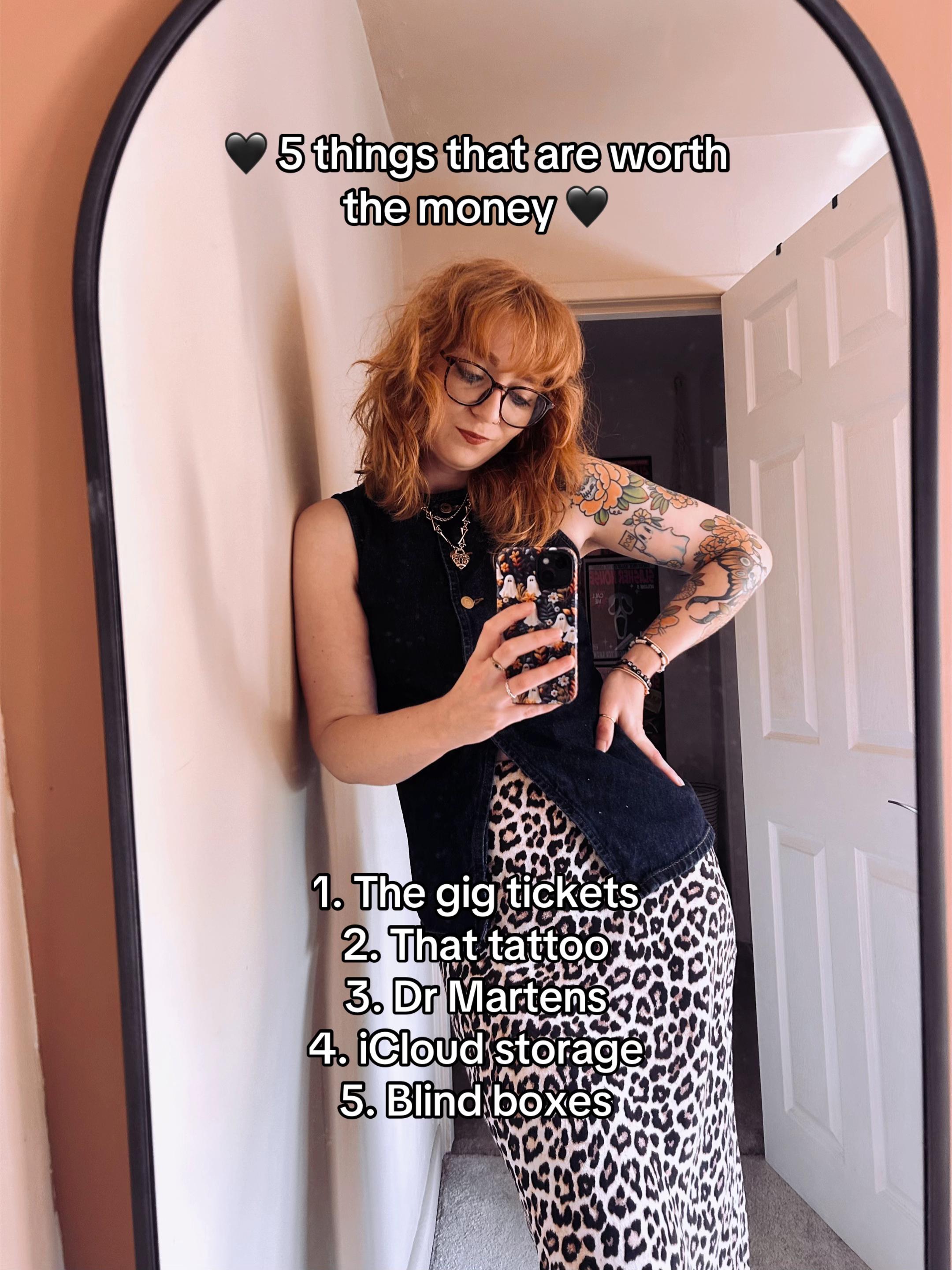 @Laury 🖤 Soft Alt Outfit Inspo