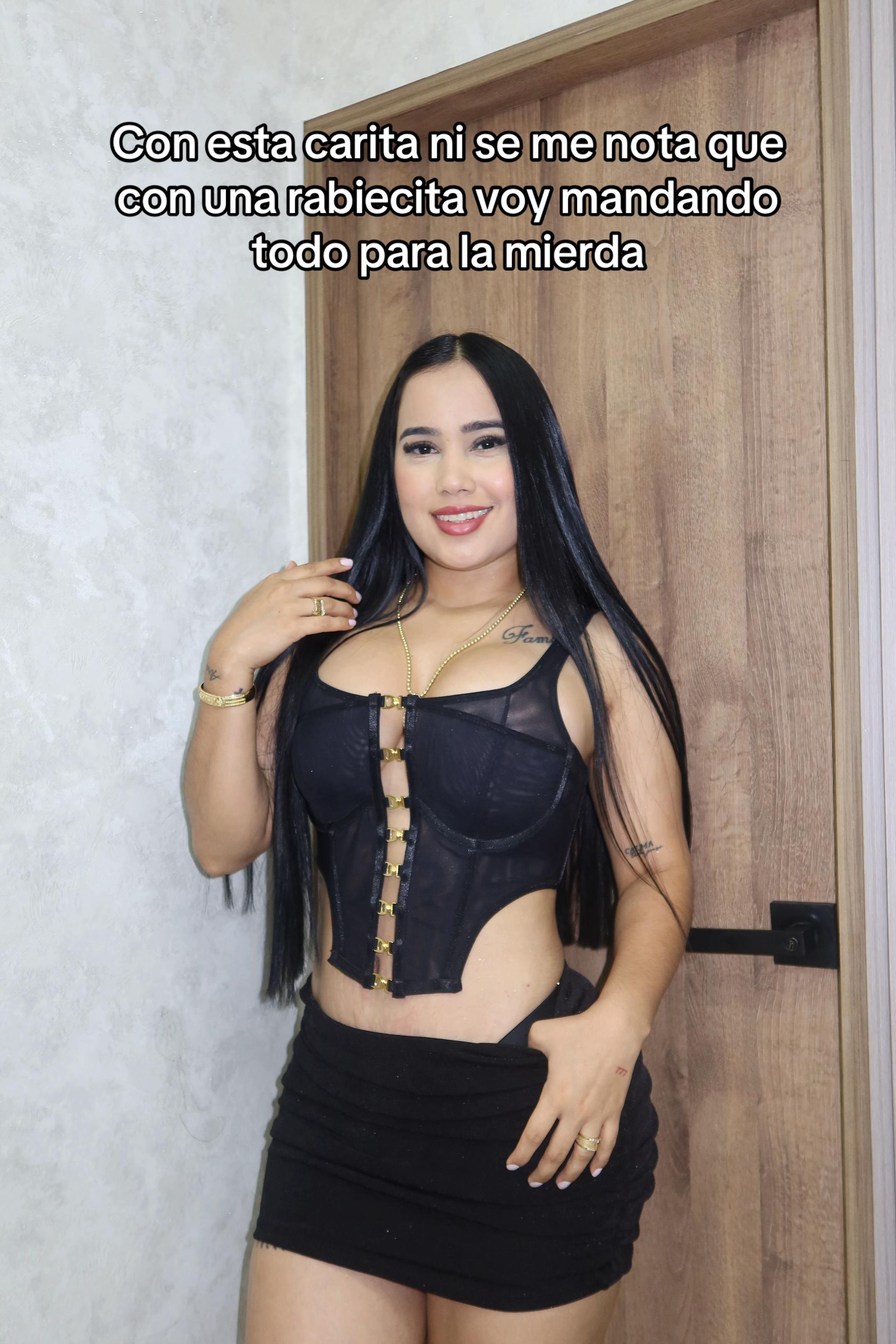 @Karen García