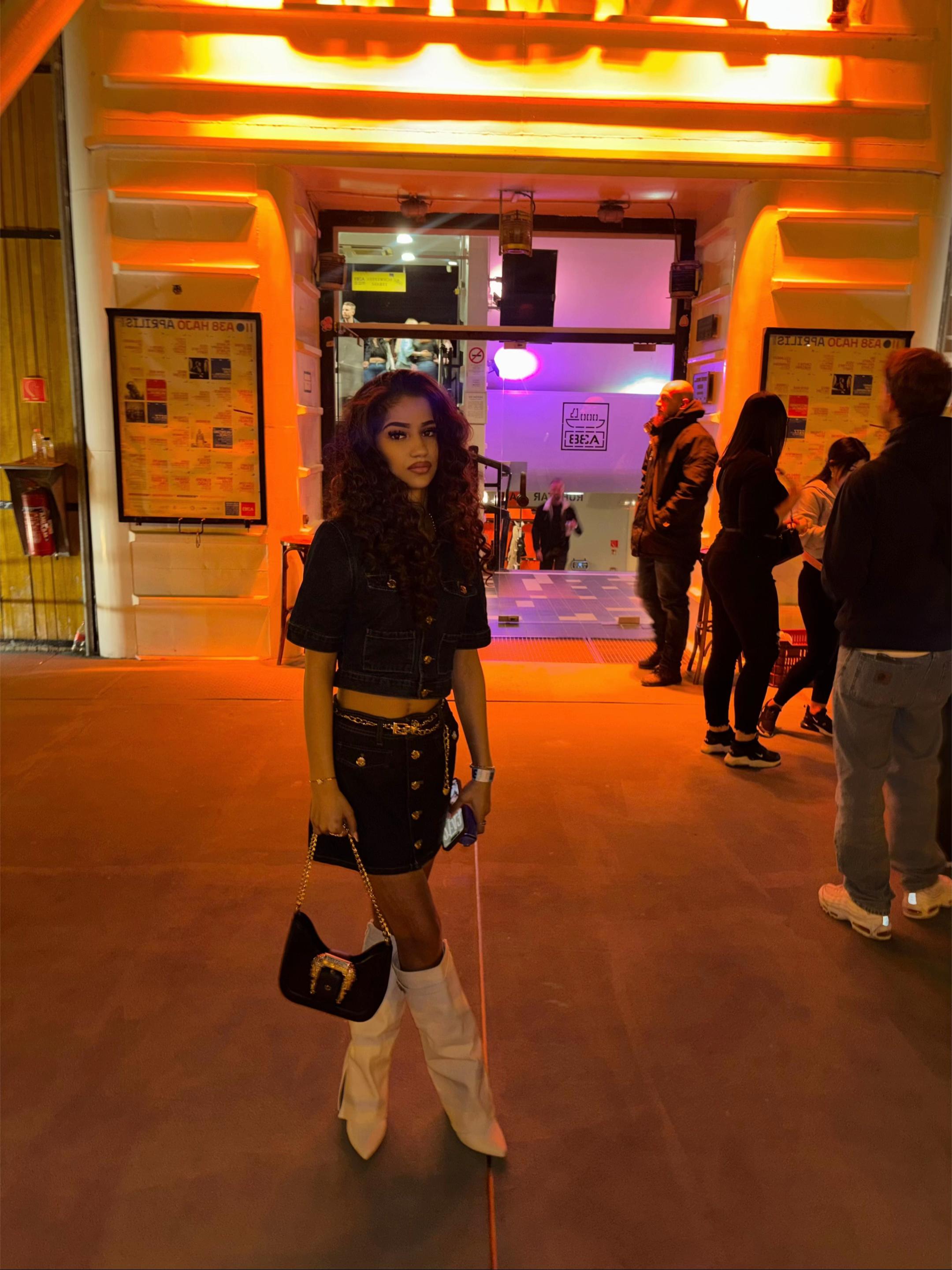 @Jazmin_Viragh