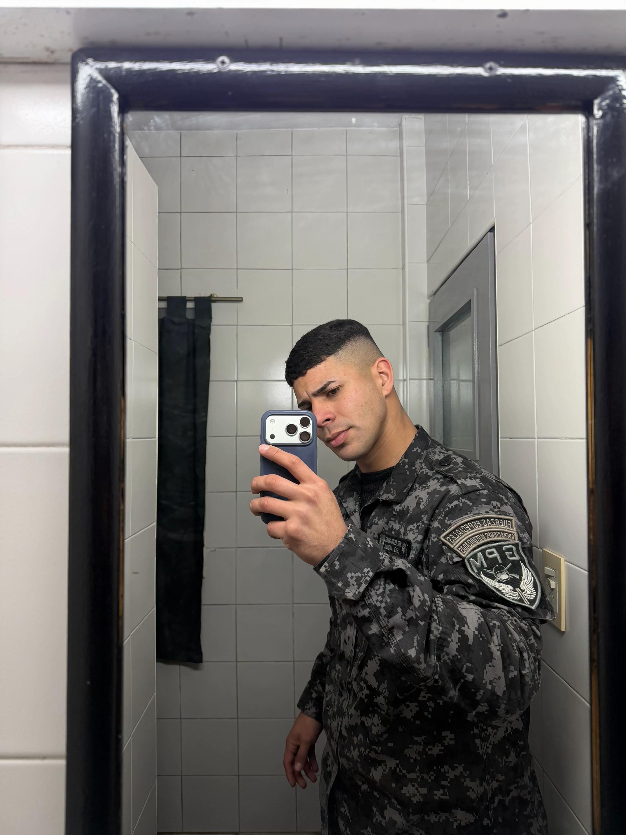 @Elian 🦂