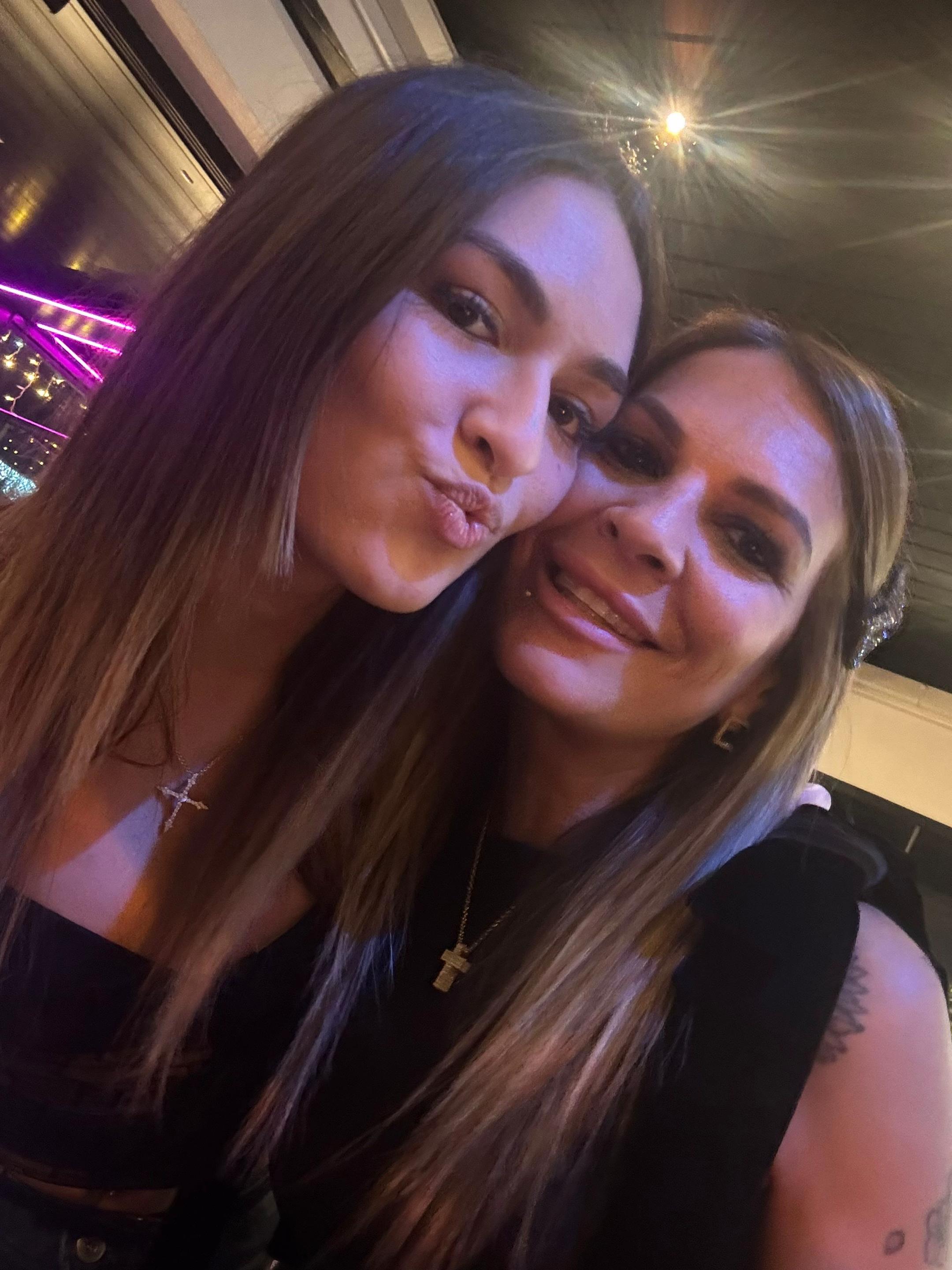 @Taniacatalano75