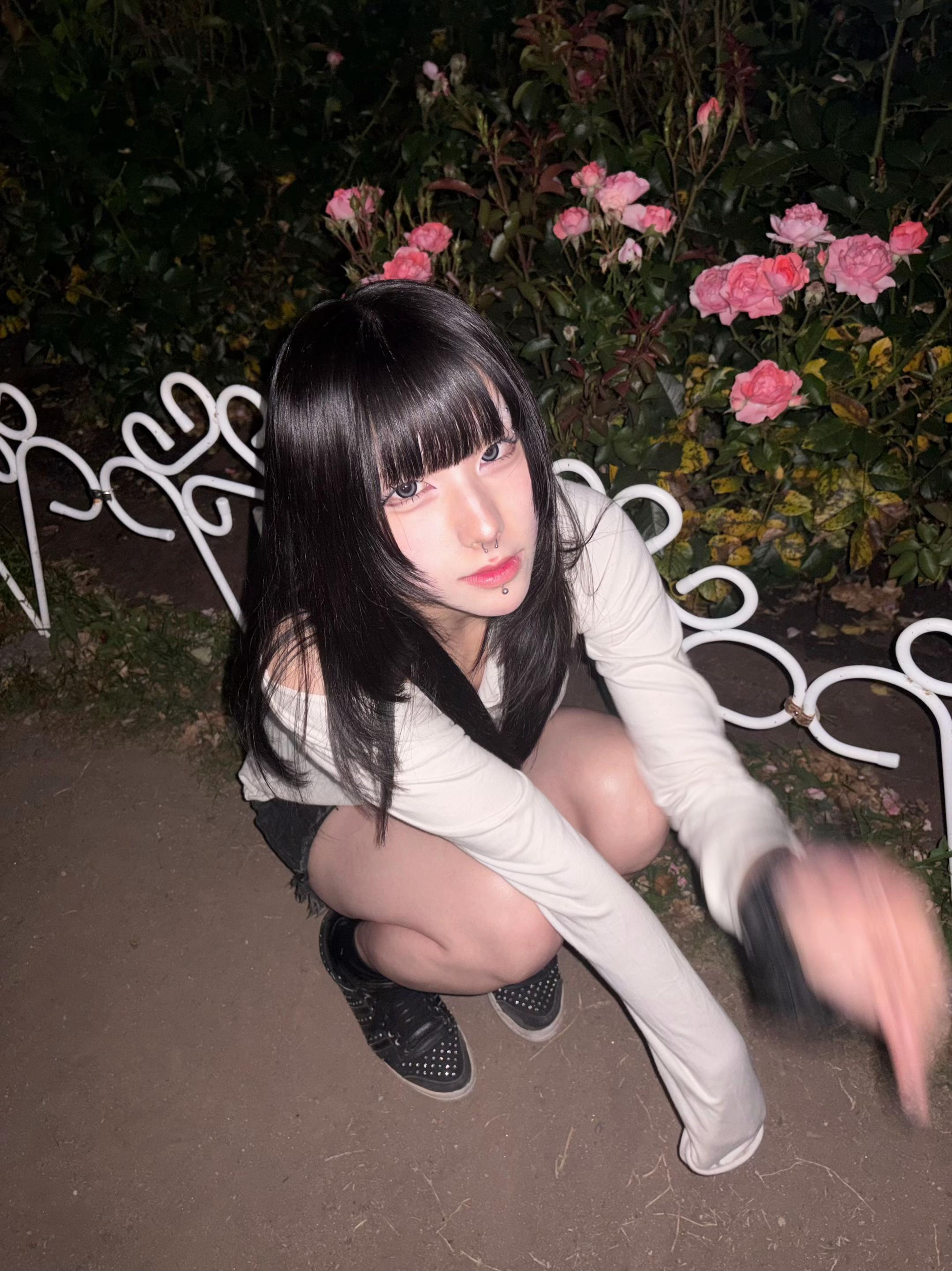 @4u