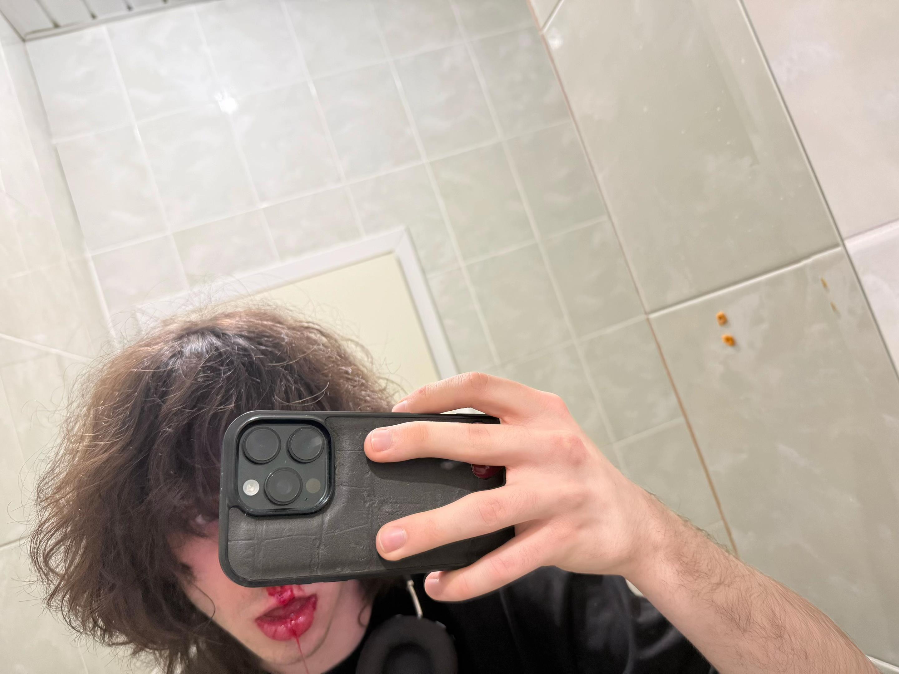 @Админ Okнутые люди
