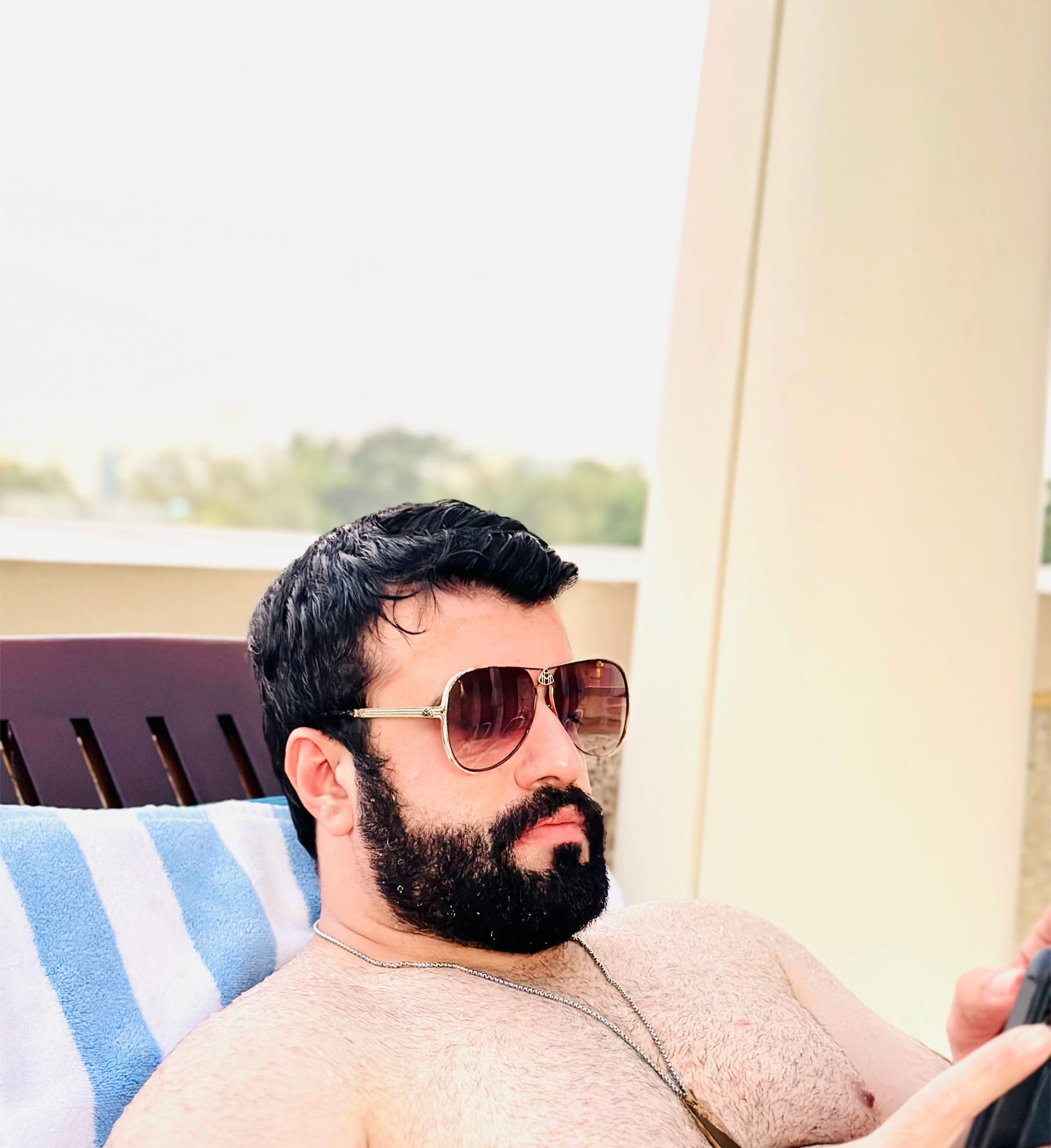 @Ahmad Sultan 111 👑🇦🇪