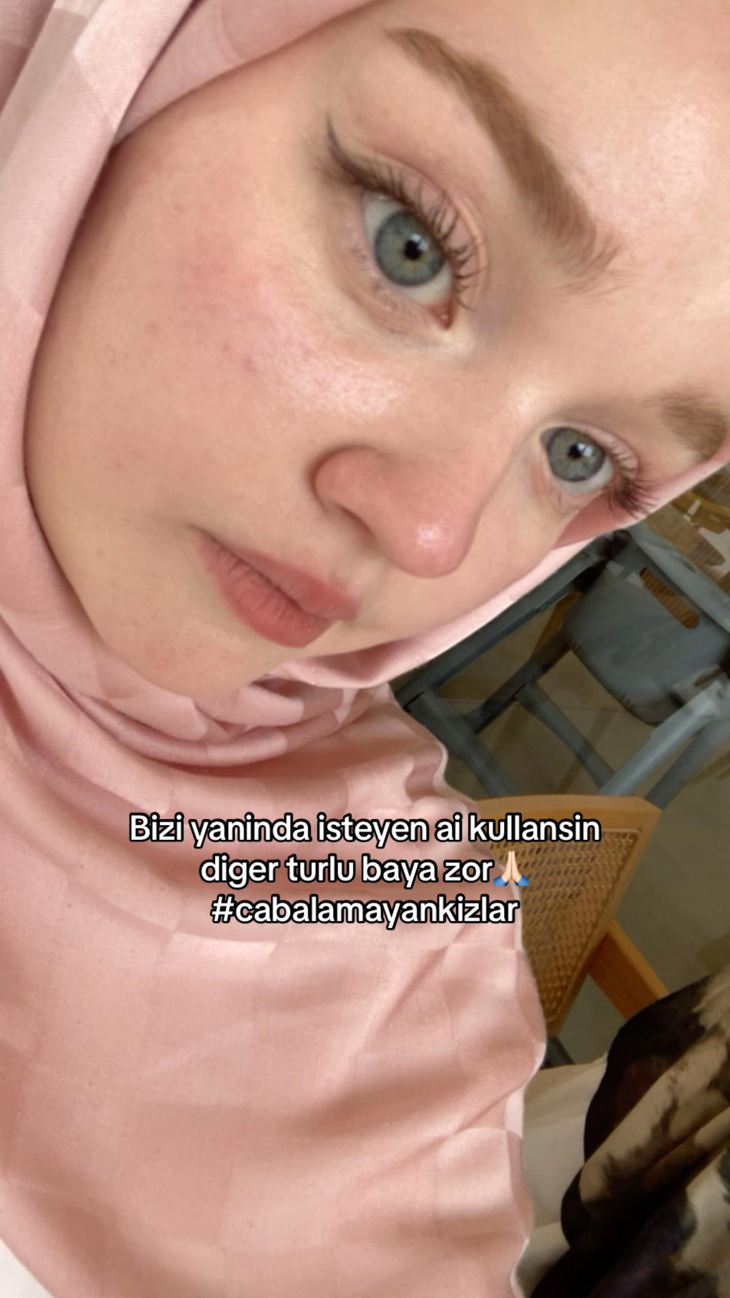 @zeehraaaa7