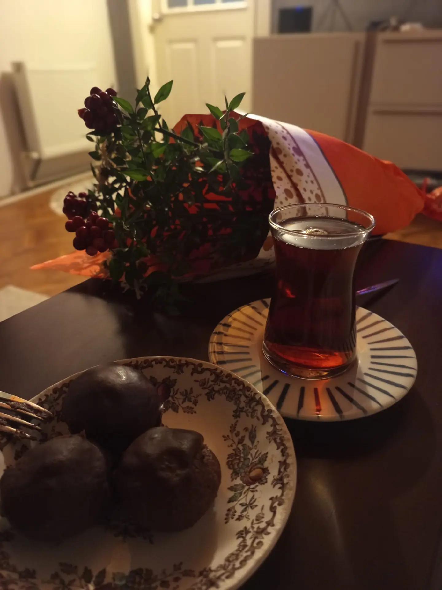 @G&uuml;lten kumru