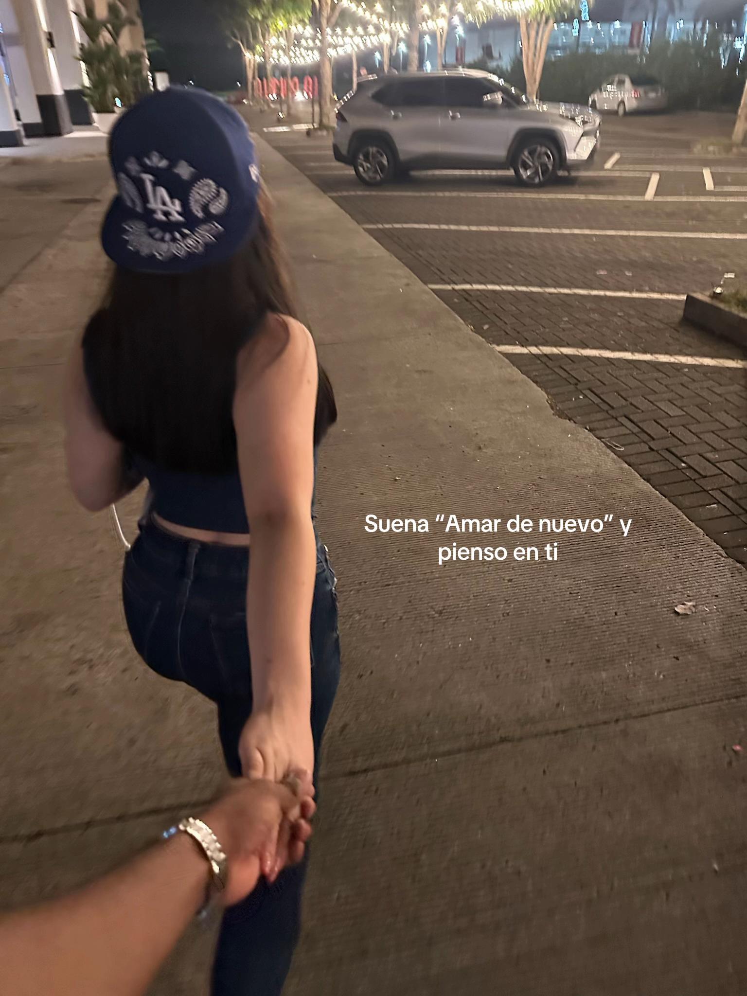 @𝐿𝑢𝑐𝑖𝑎