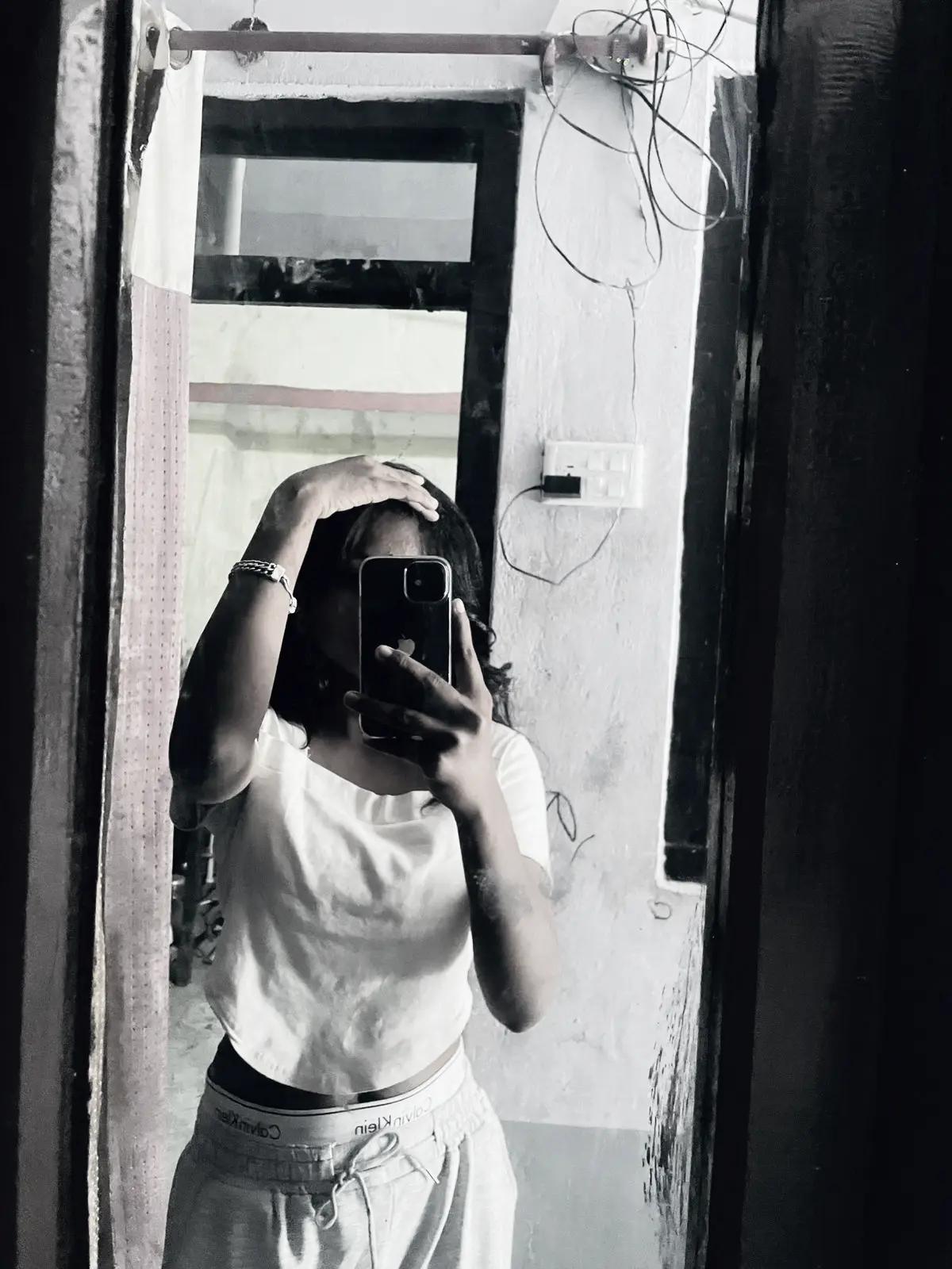 @चाँदनी 🌜