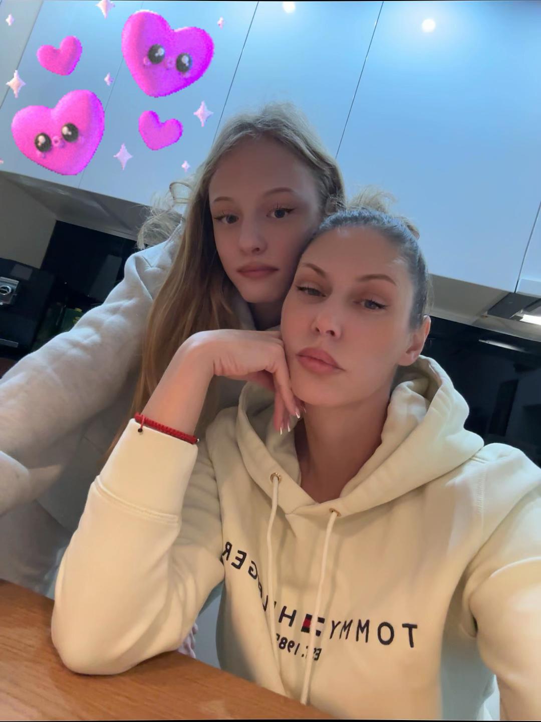 @💋
