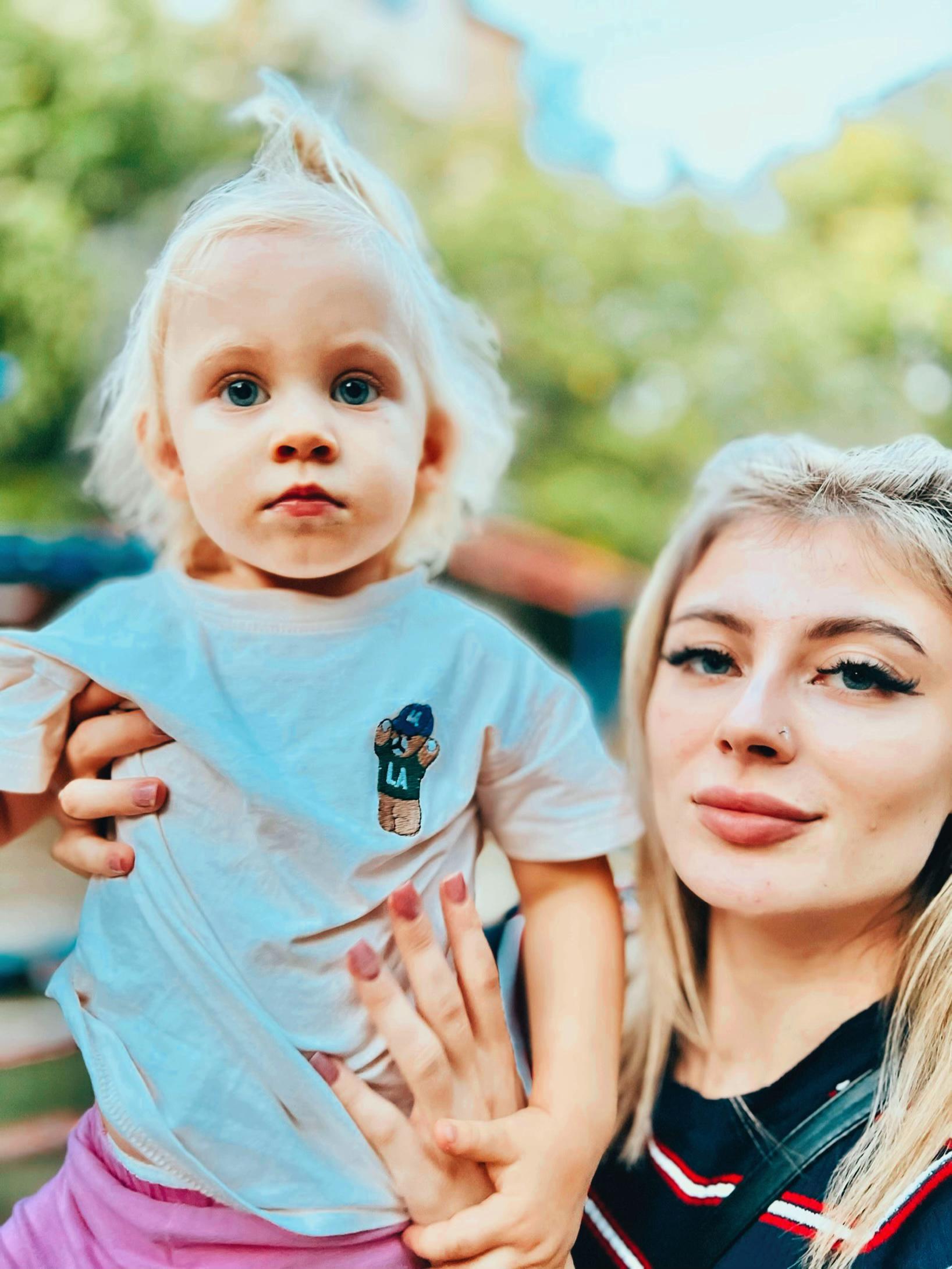 @СанёК❤ЛилёК