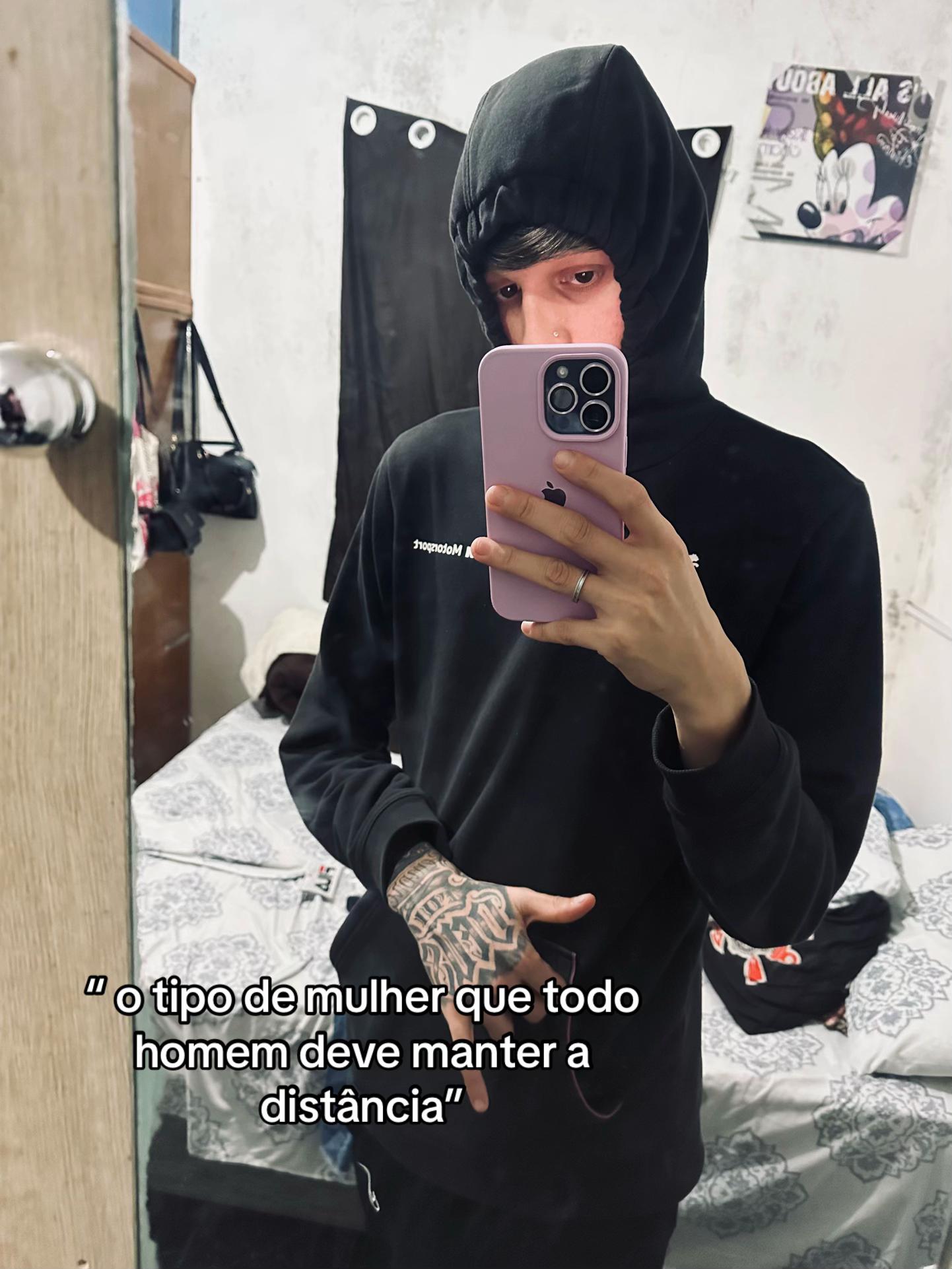 @oi sou eu, o alex🔝😇