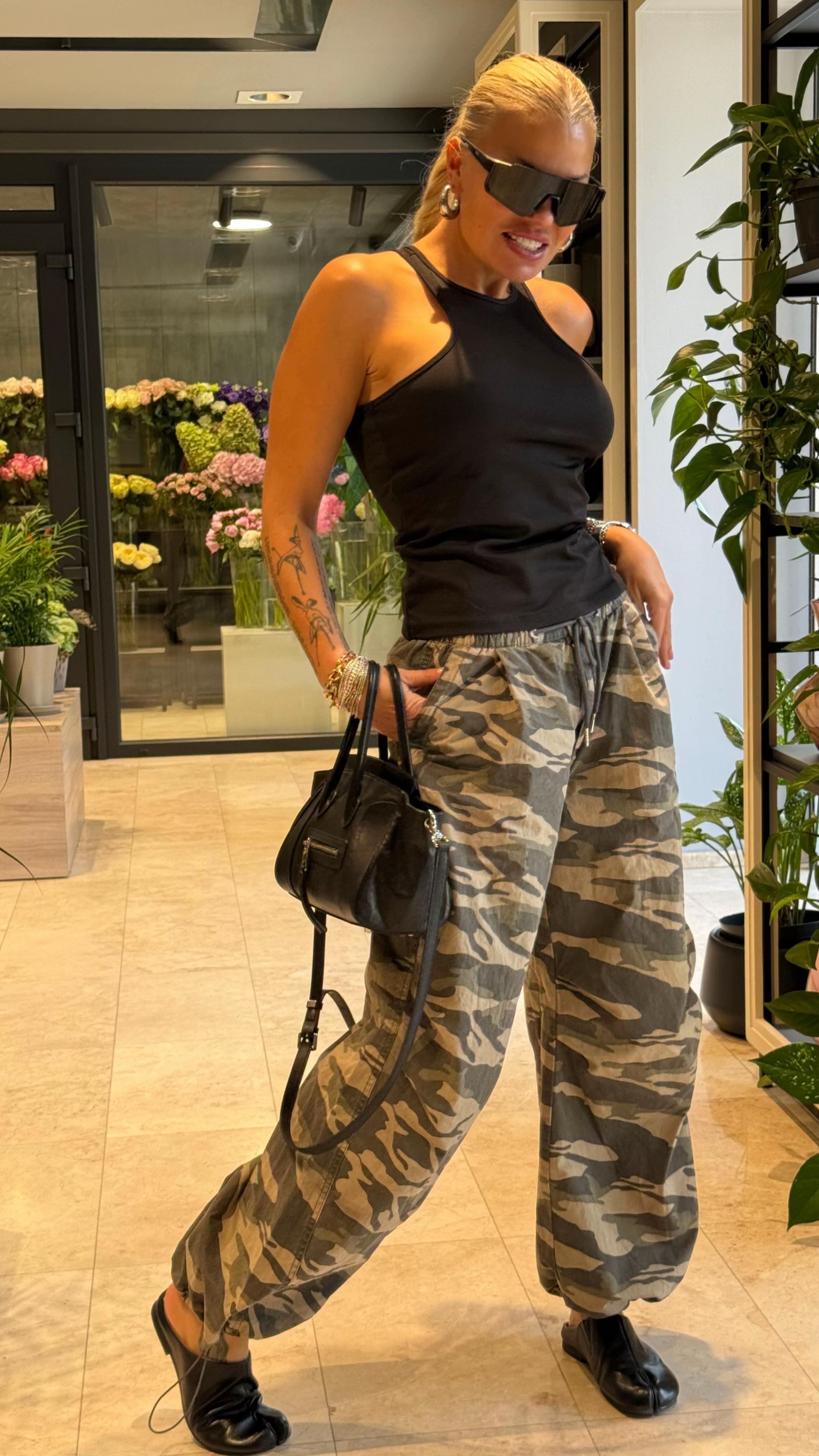 @demydovaa