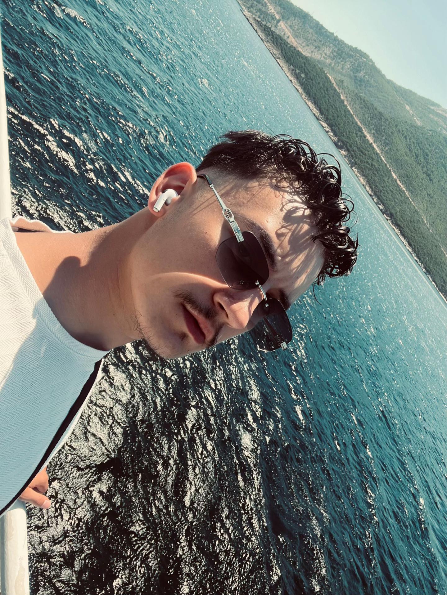 @justerseen