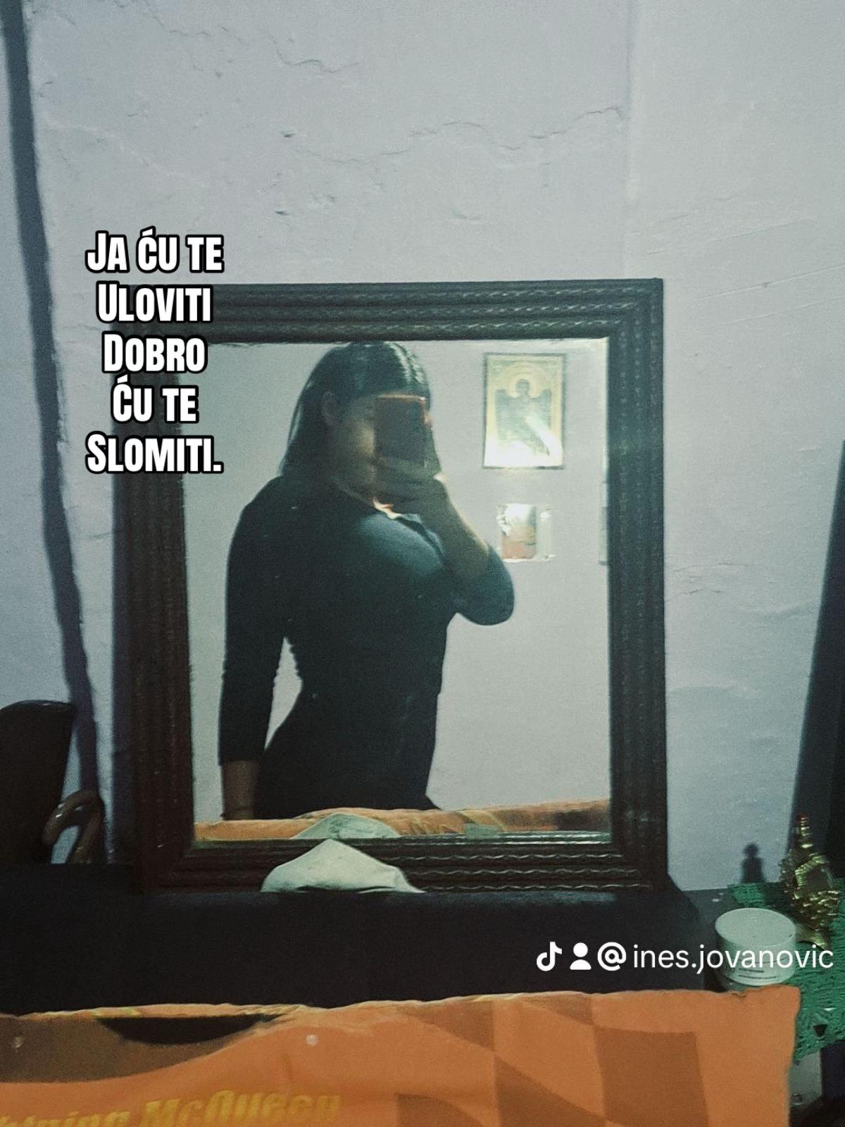 @Ko je ta ines 🩵♾️🫅🏻