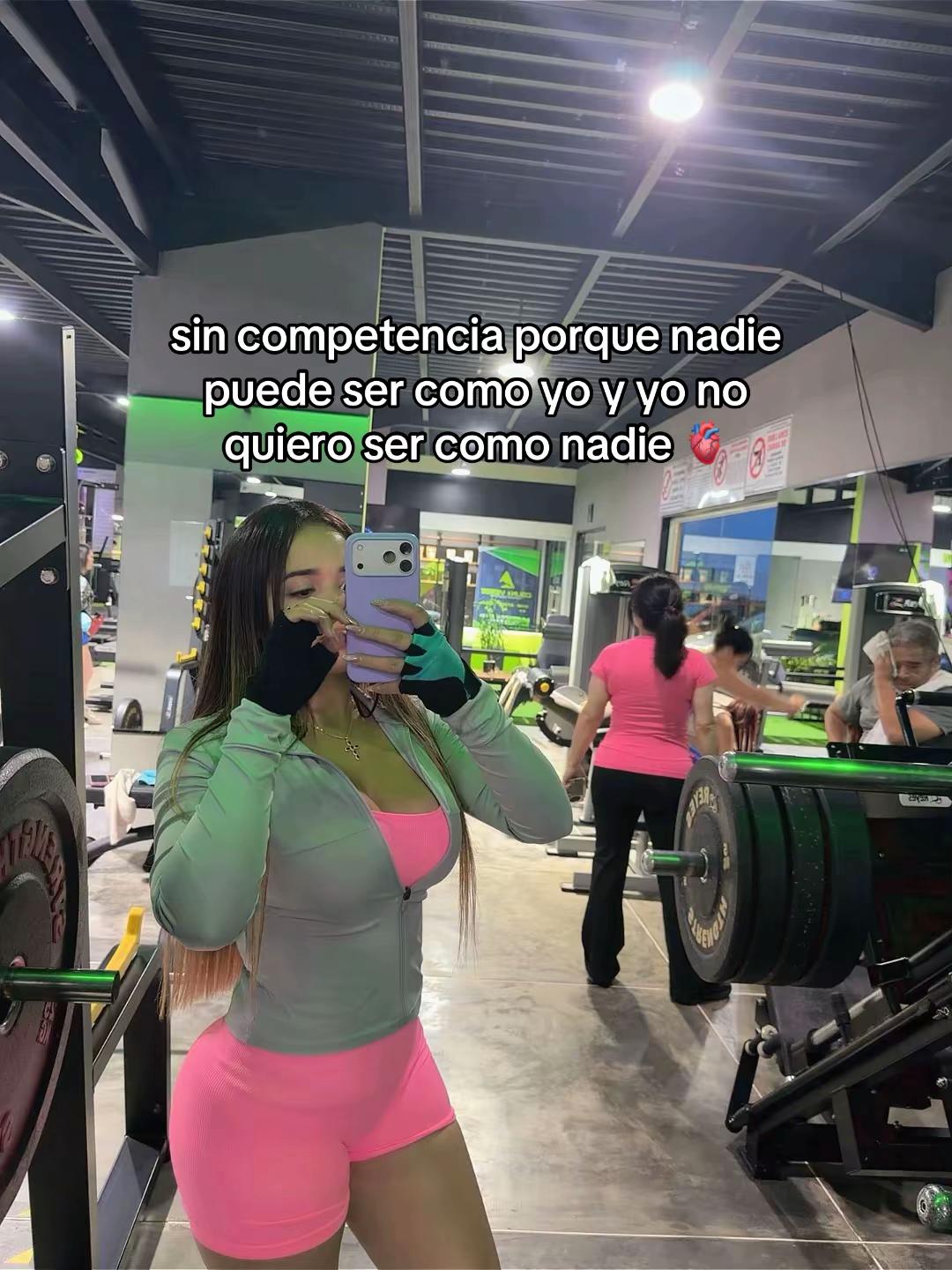 @Dani👑🐠💙🔥