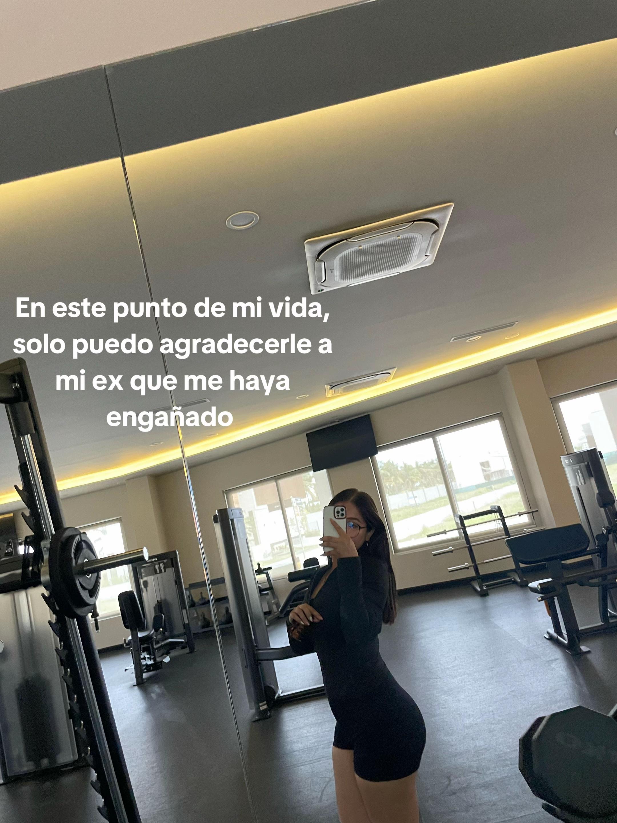 @nairelyc