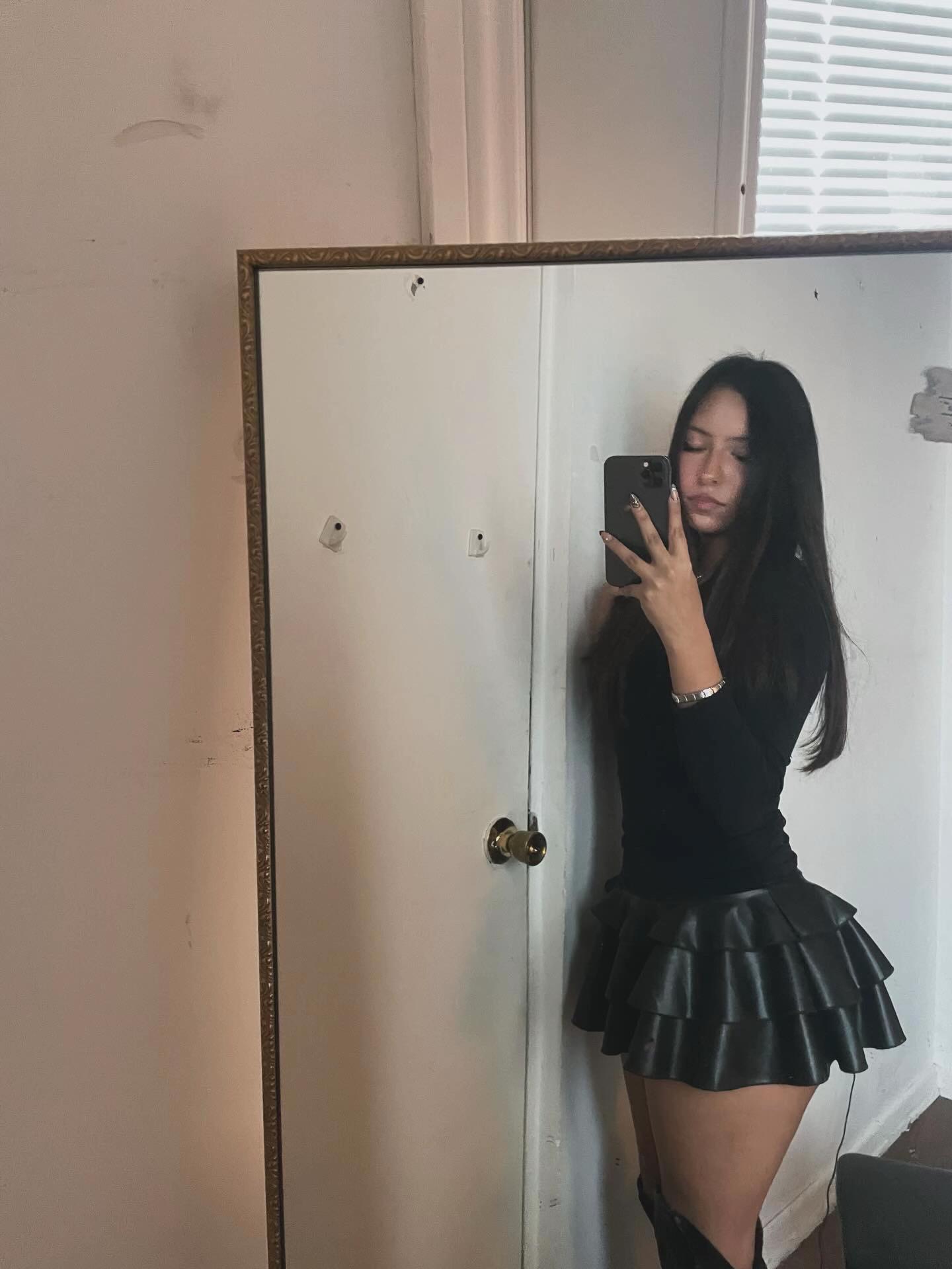 @๐ญ