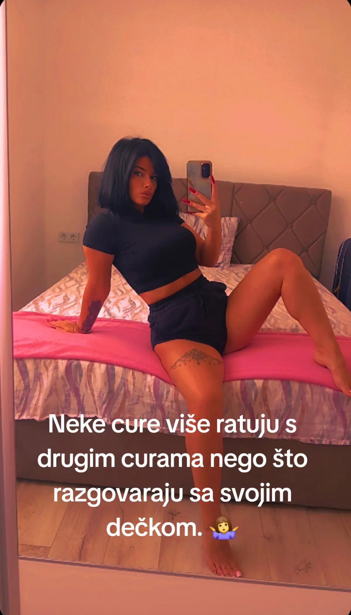 @Admira🧸