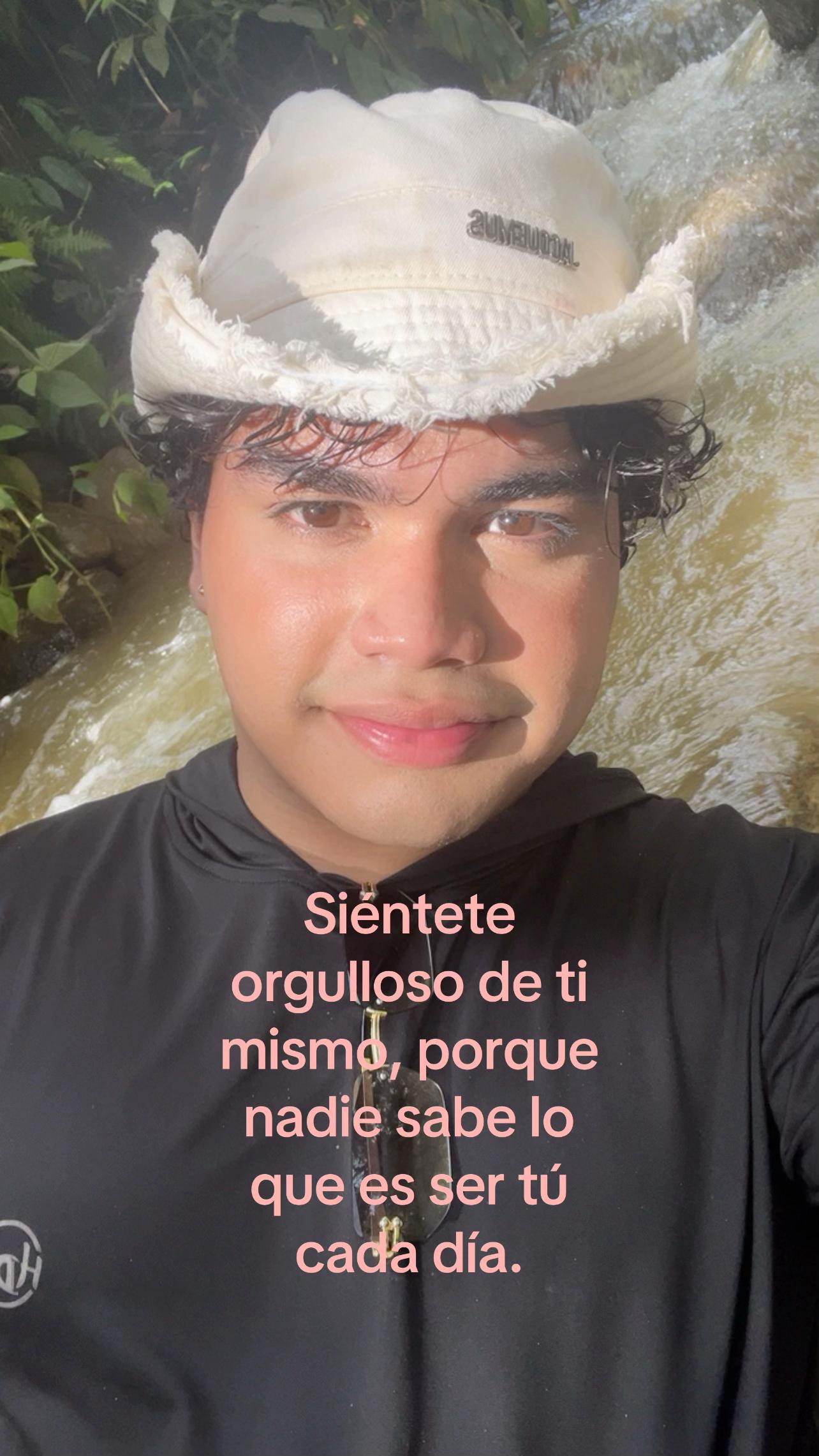 @𝒅𝒂𝒏𝒊