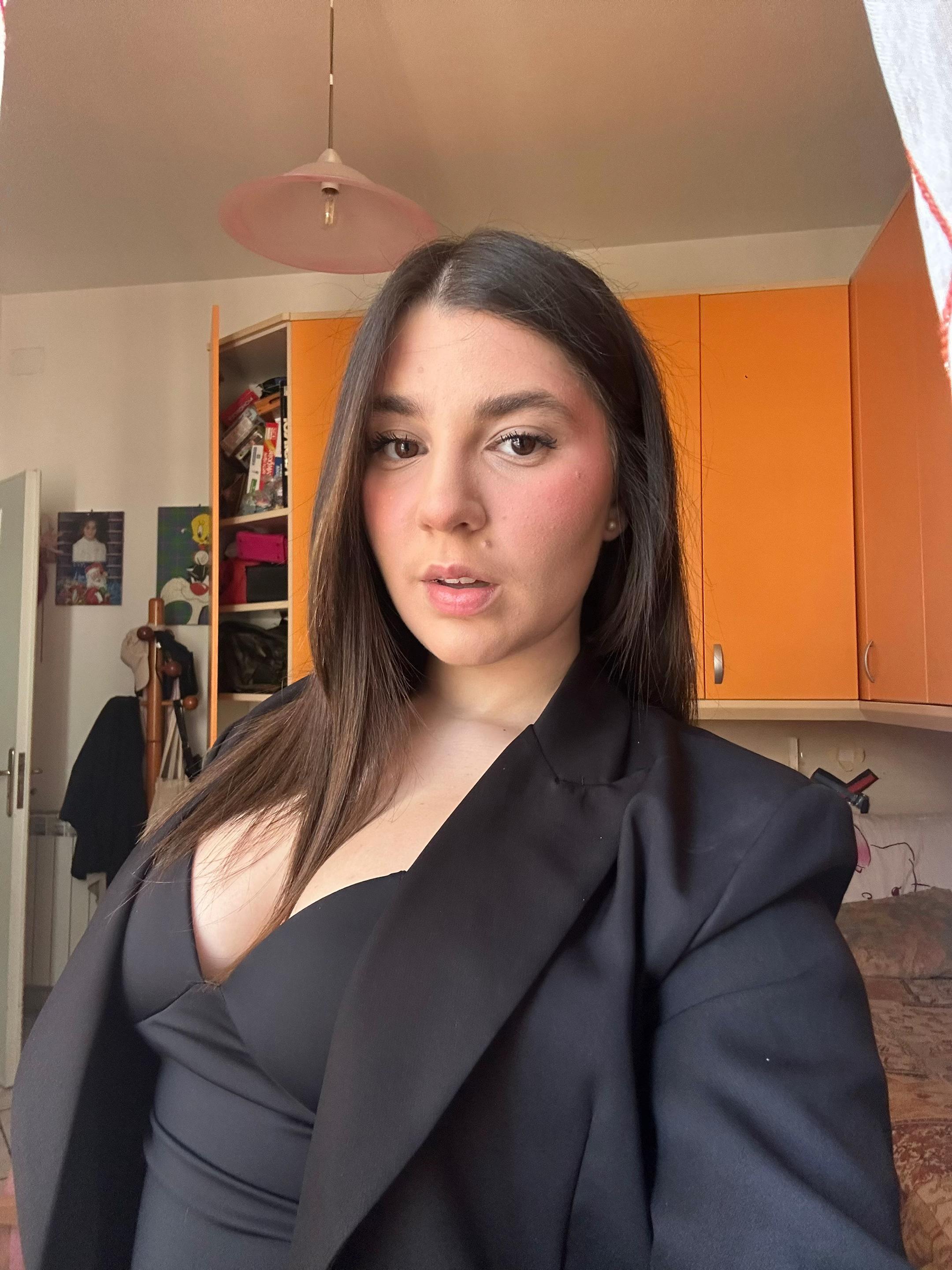 @𝑨𝑳𝑬𝑺𝑺𝑰𝑨